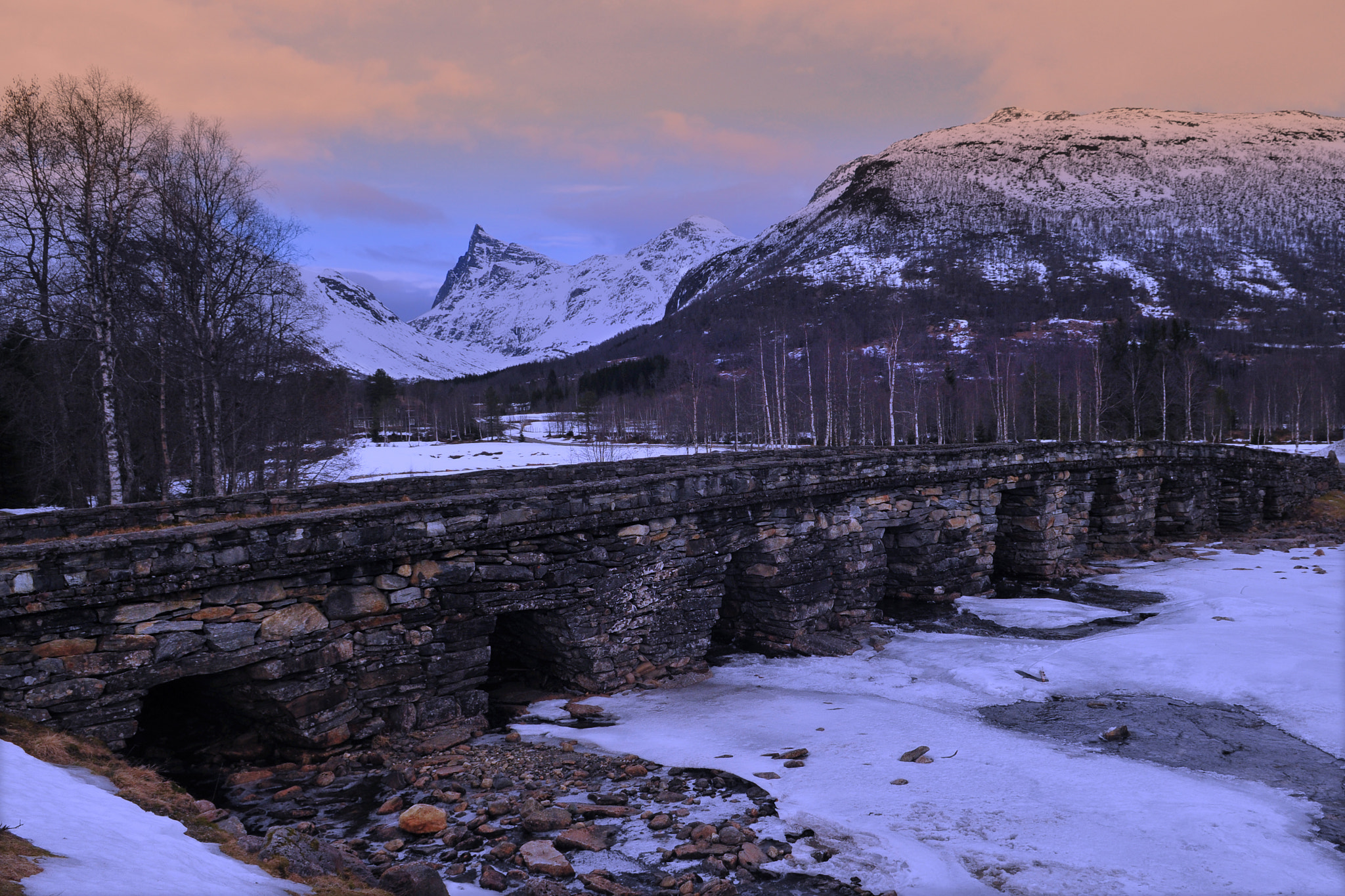 Nikon D300 sample photo. Old bridge photography