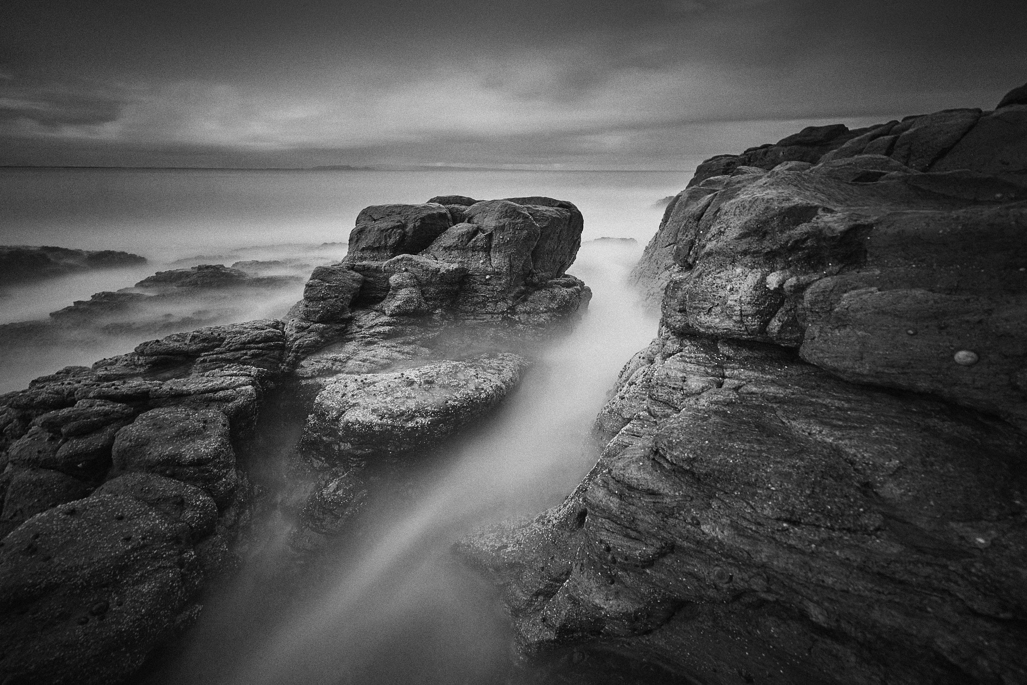 Canon EF 16-35mm F4L IS USM sample photo. Noosa flow photography