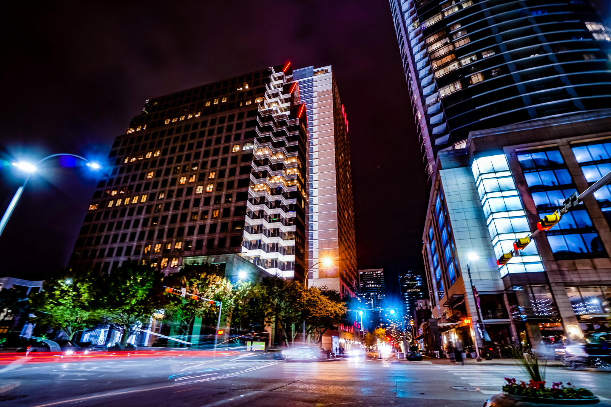 Sony a6500 + Sony E 10-18mm F4 OSS sample photo. Austin nights photography