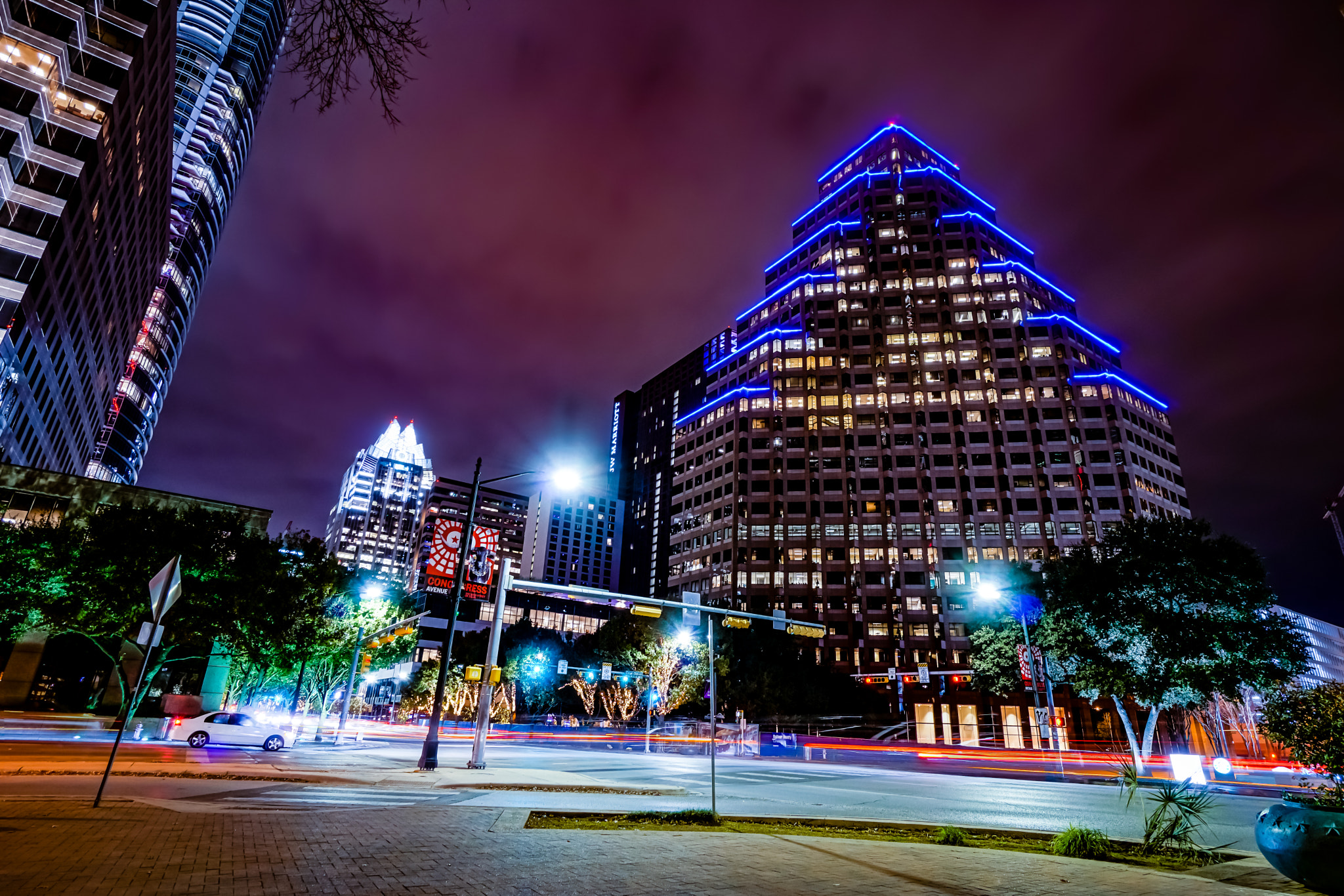 Sony a6500 + Sony E 10-18mm F4 OSS sample photo. Austin nights photography