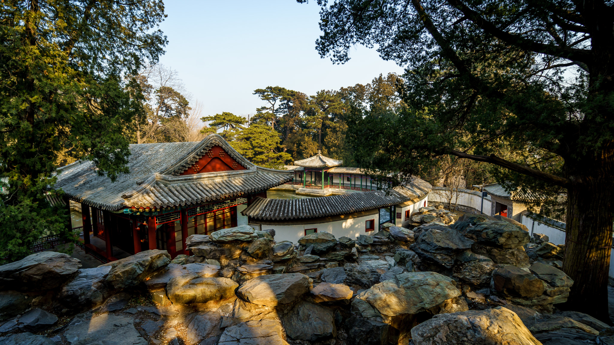 Sony a7 II + Samyang AF 14mm F2.8 FE sample photo. Beijing parks photography