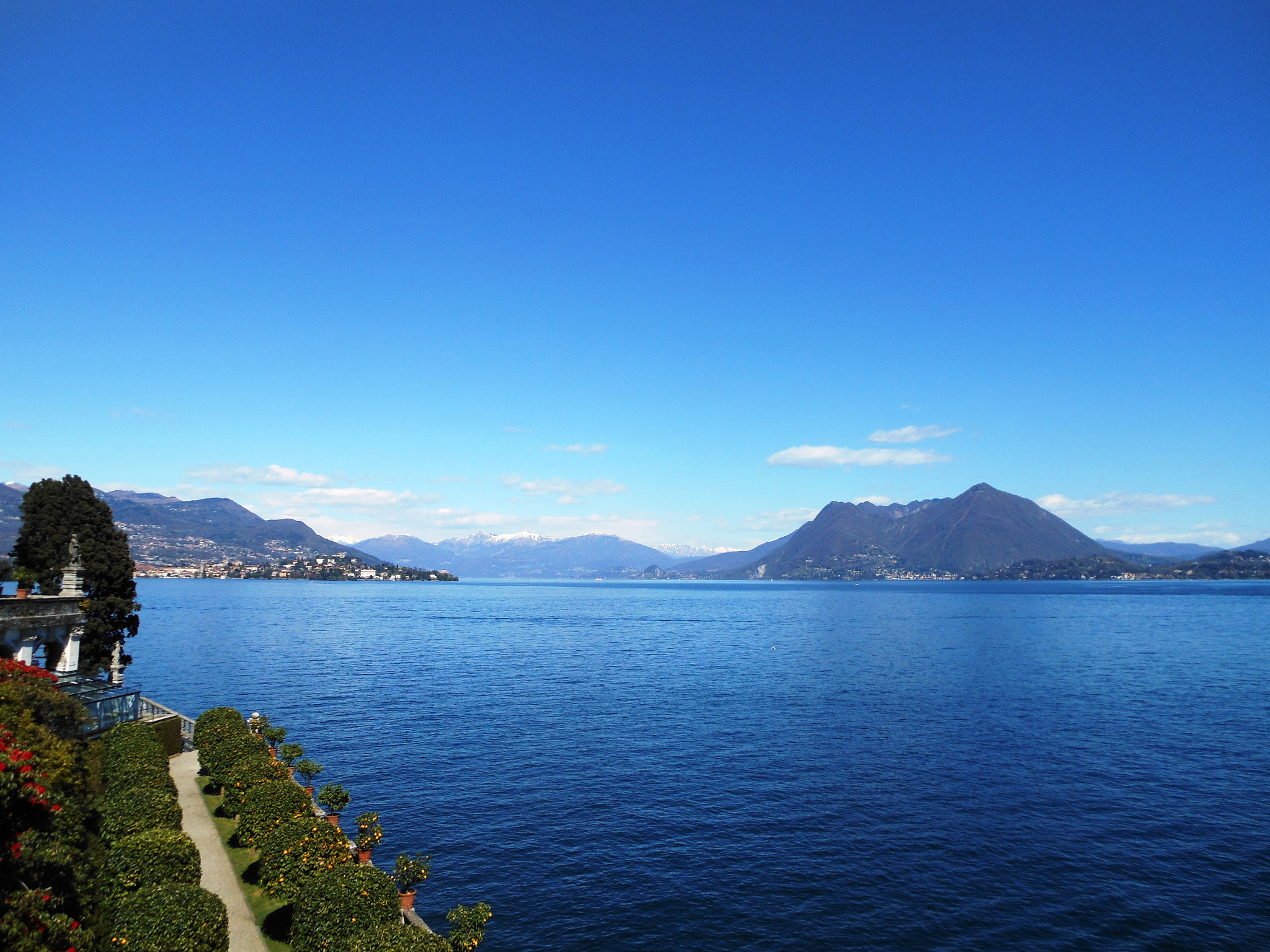 Nikon Coolpix S6200 sample photo. Isola bella (italy) photography