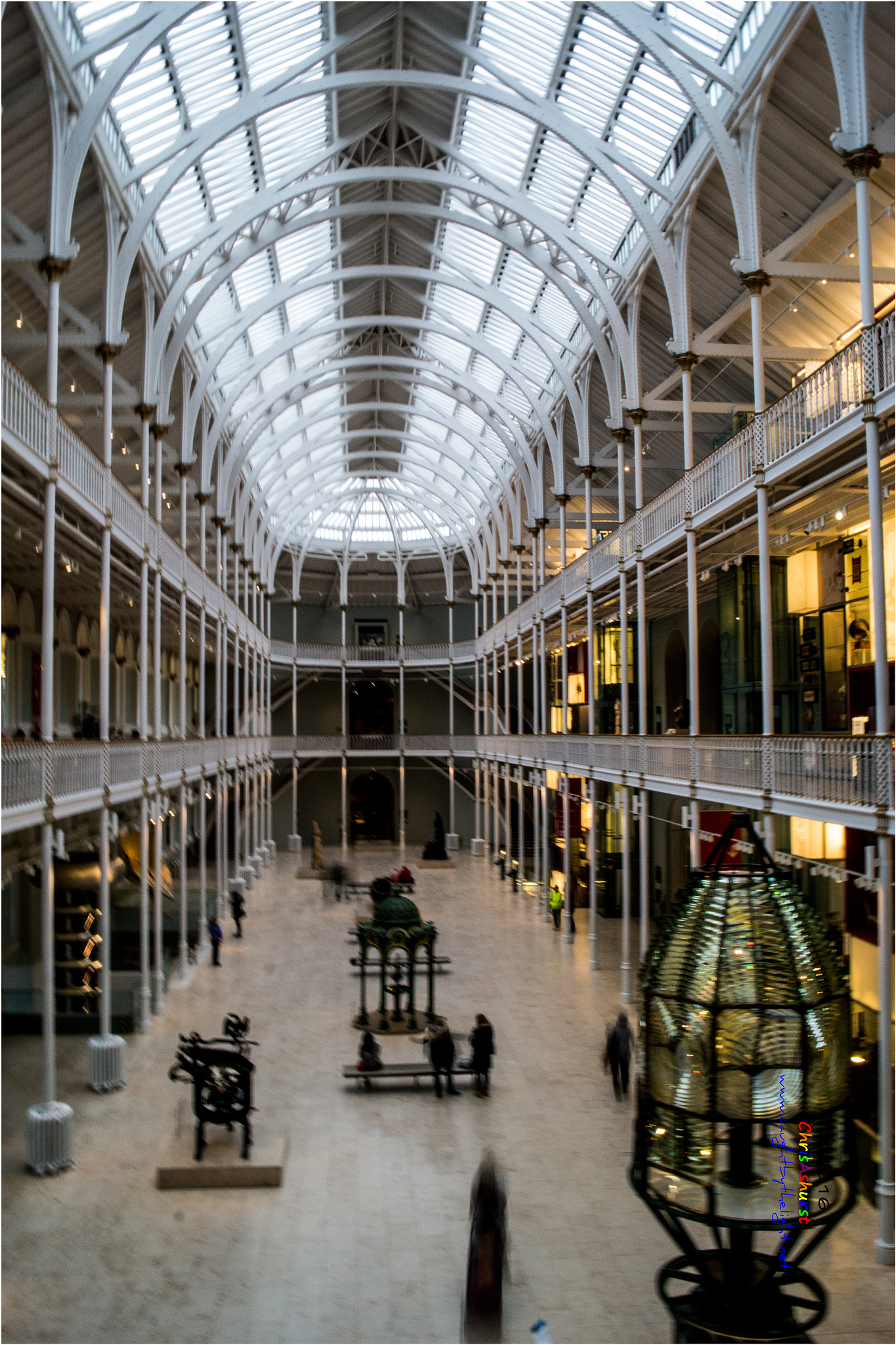 Samsung NX300 + Samsung NX 18-55mm F3.5-5.6 OIS sample photo. Exploring auld reekie photography