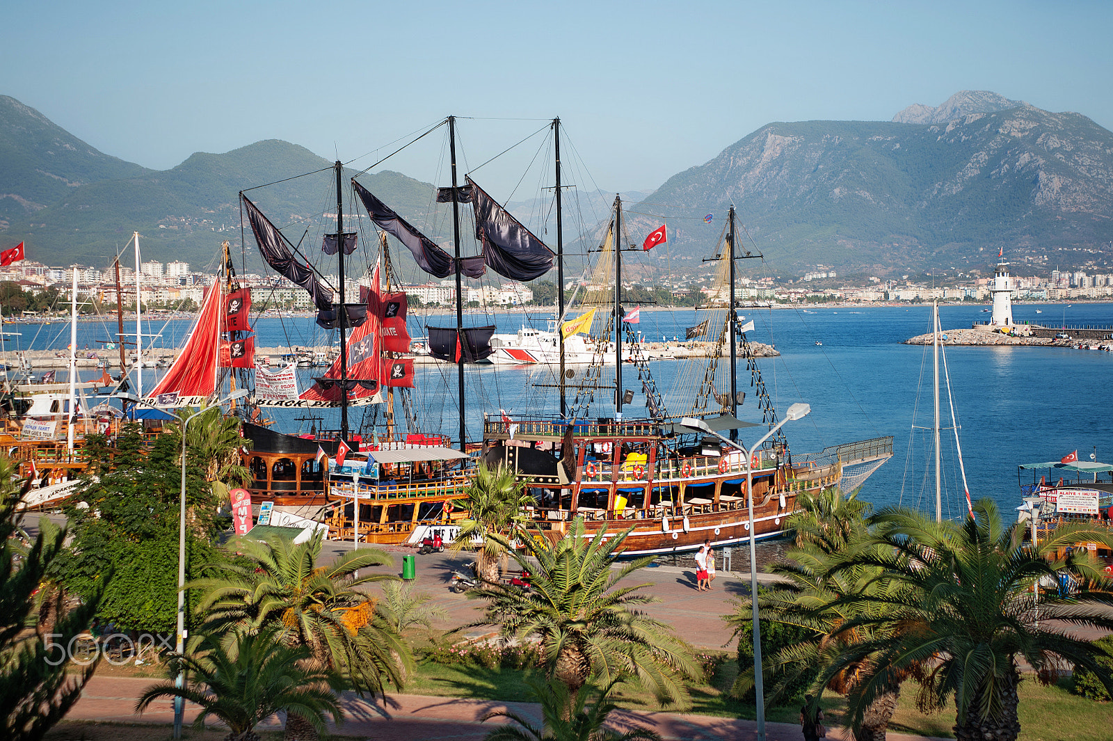 Nikon D700 + Sigma 24-70mm F2.8 EX DG Macro sample photo. View of alanya cruise port, turkey september 12, 2013 photography