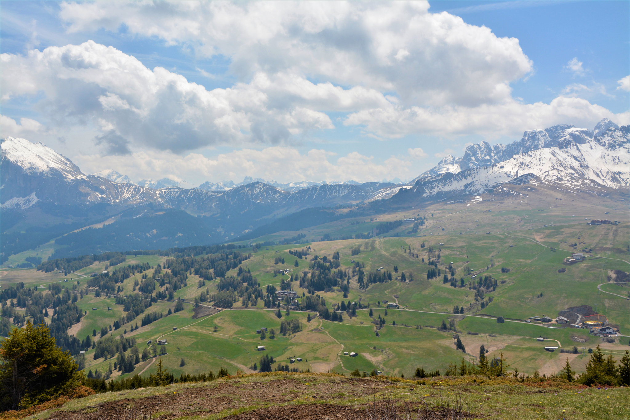 Sigma 18-250mm F3.5-6.3 DC OS HSM sample photo. Seiser alm photography