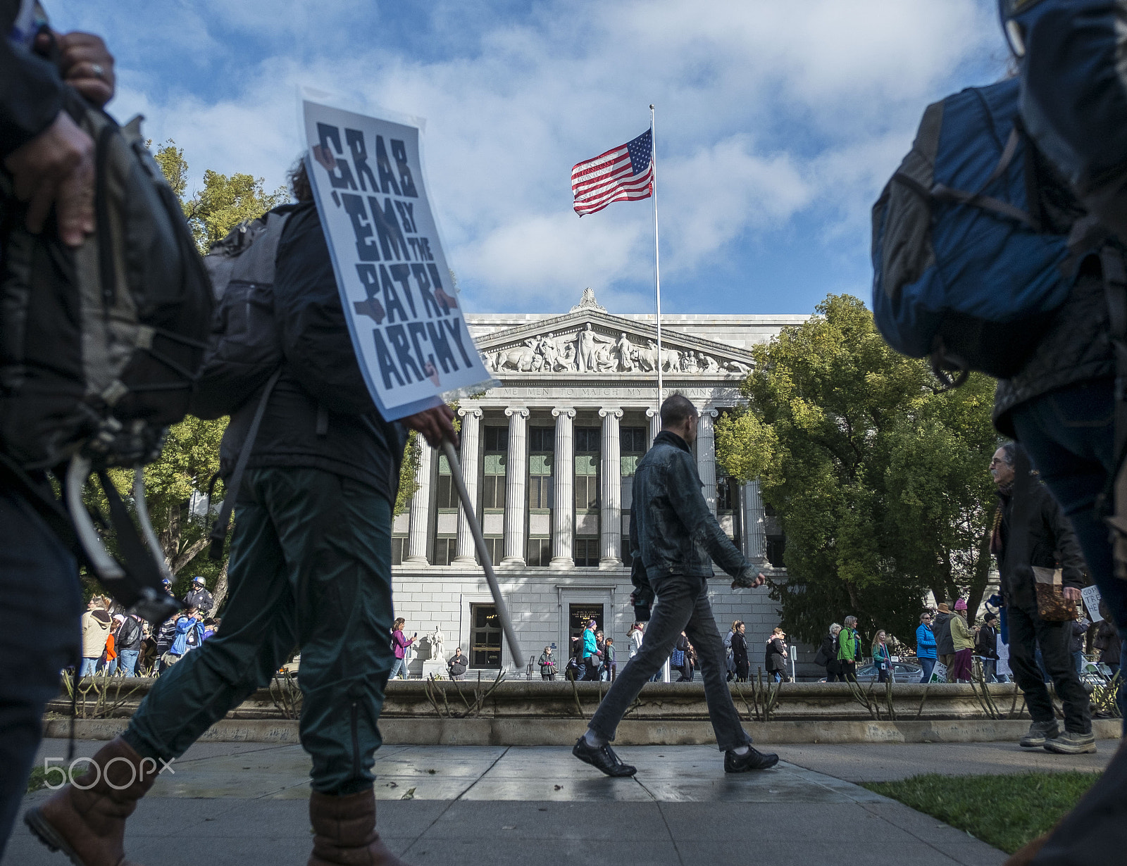 Fujifilm X-Pro1 + Fujifilm XF 16-55mm F2.8 R LM WR sample photo. Sacramento womens march photography