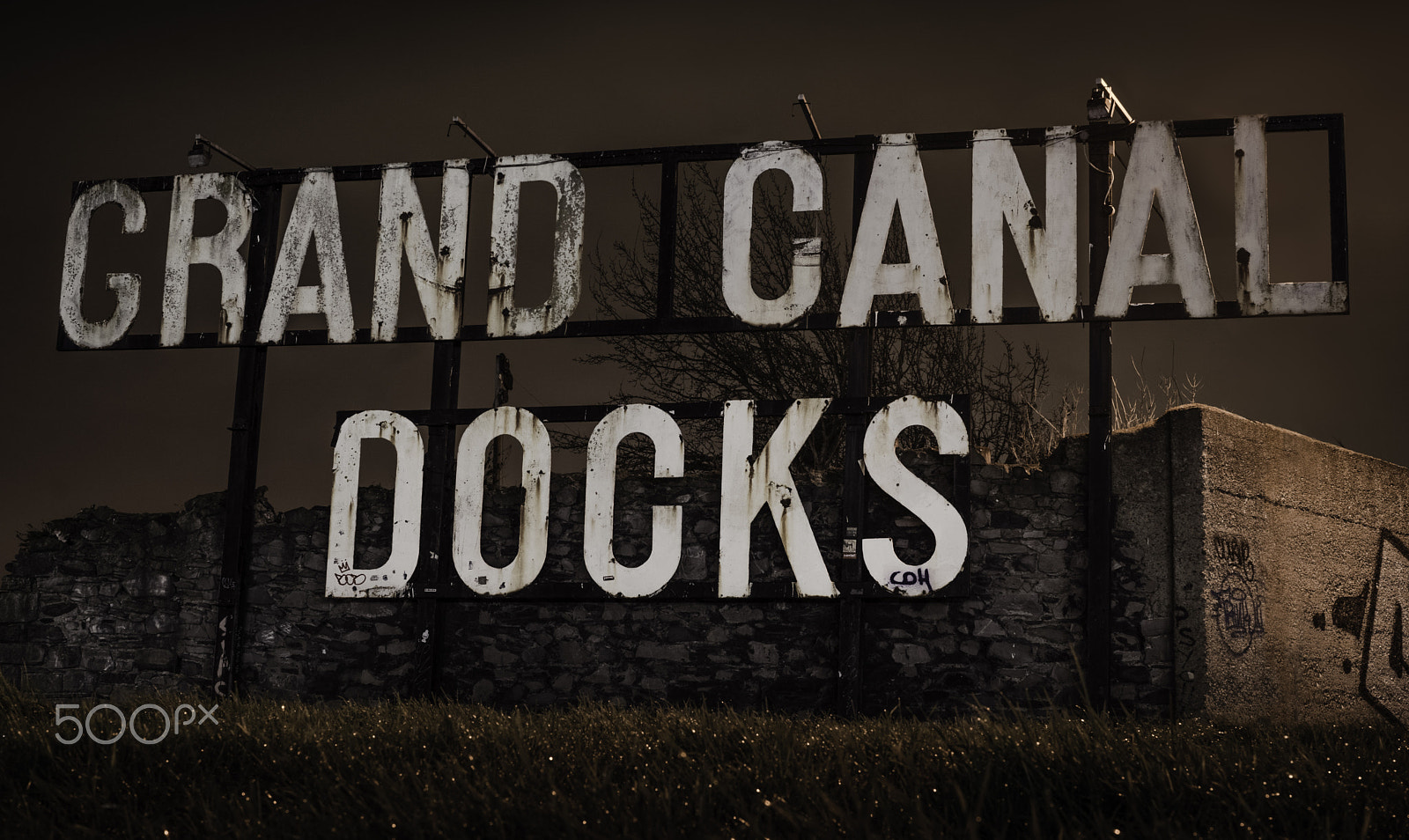 E 32mm F1.8 sample photo. Grand canal docks sign dublin , abstract photography