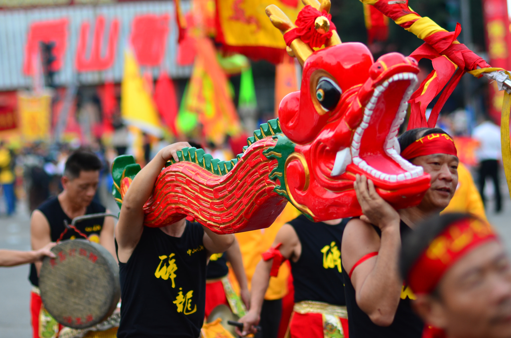 Nikon D7000 + Nikon AF Nikkor 85mm F1.8D sample photo. Chinese new year photography