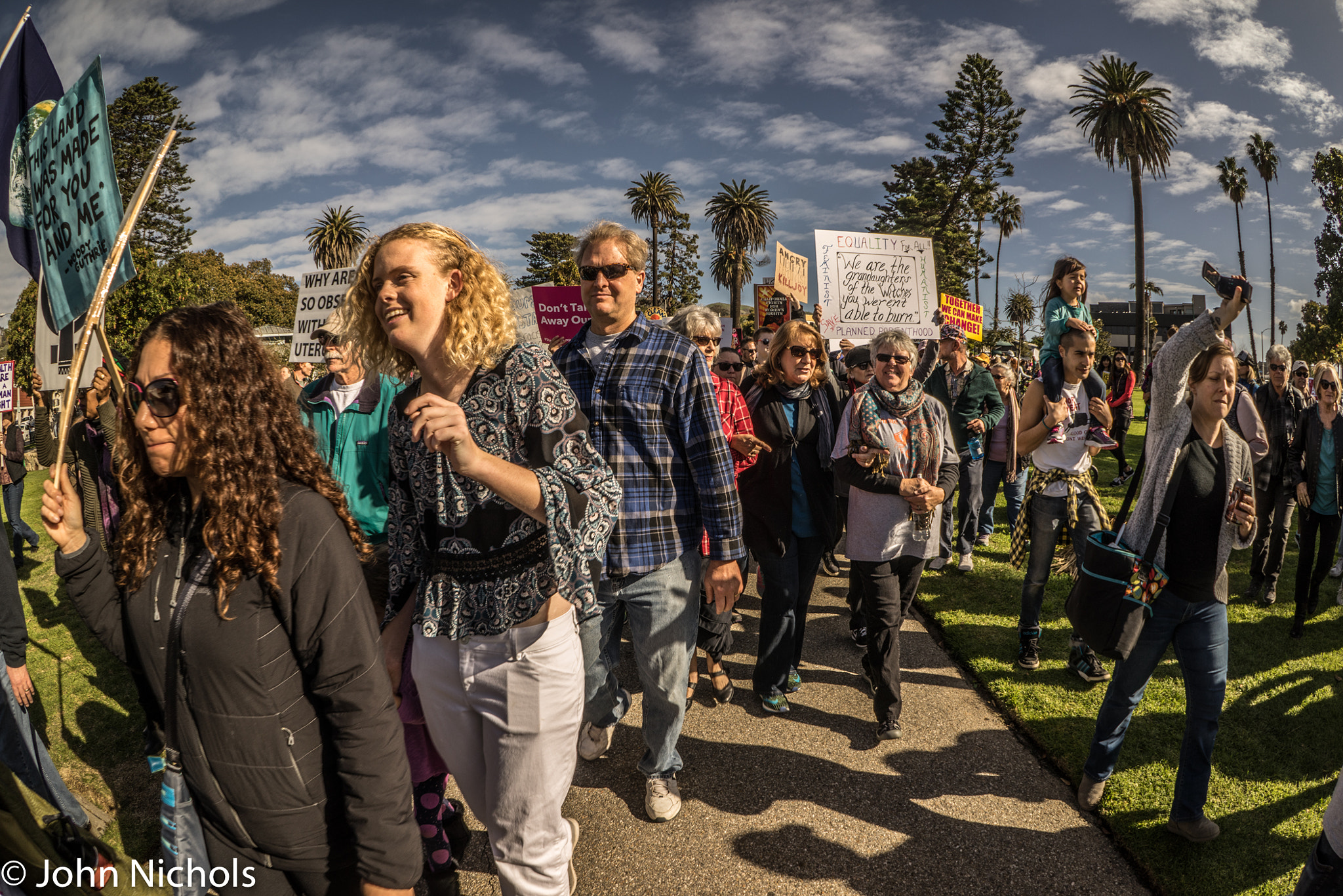 Sony a7R + FE 16mm F3.5 Fisheye sample photo. Women's march on washington in ventura, california photography