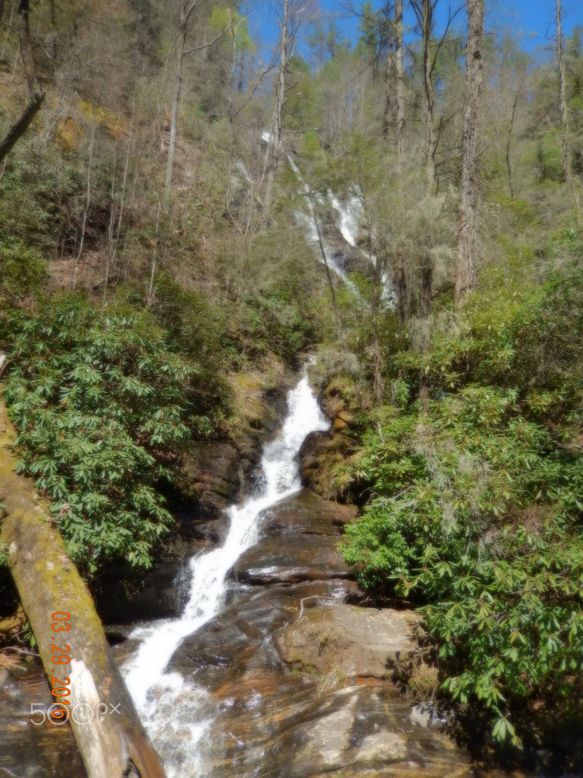 Nikon COOLPIX S9400 sample photo. Waterfall at dicks creek photography