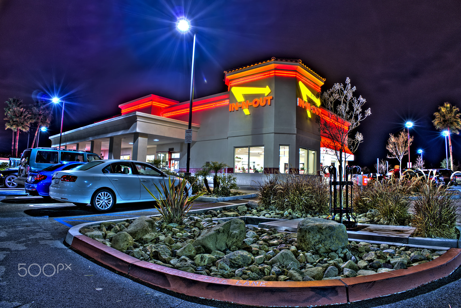 Sony FE 28mm F2 sample photo. In-and-out burgers - rancho santa margarita, ca photography