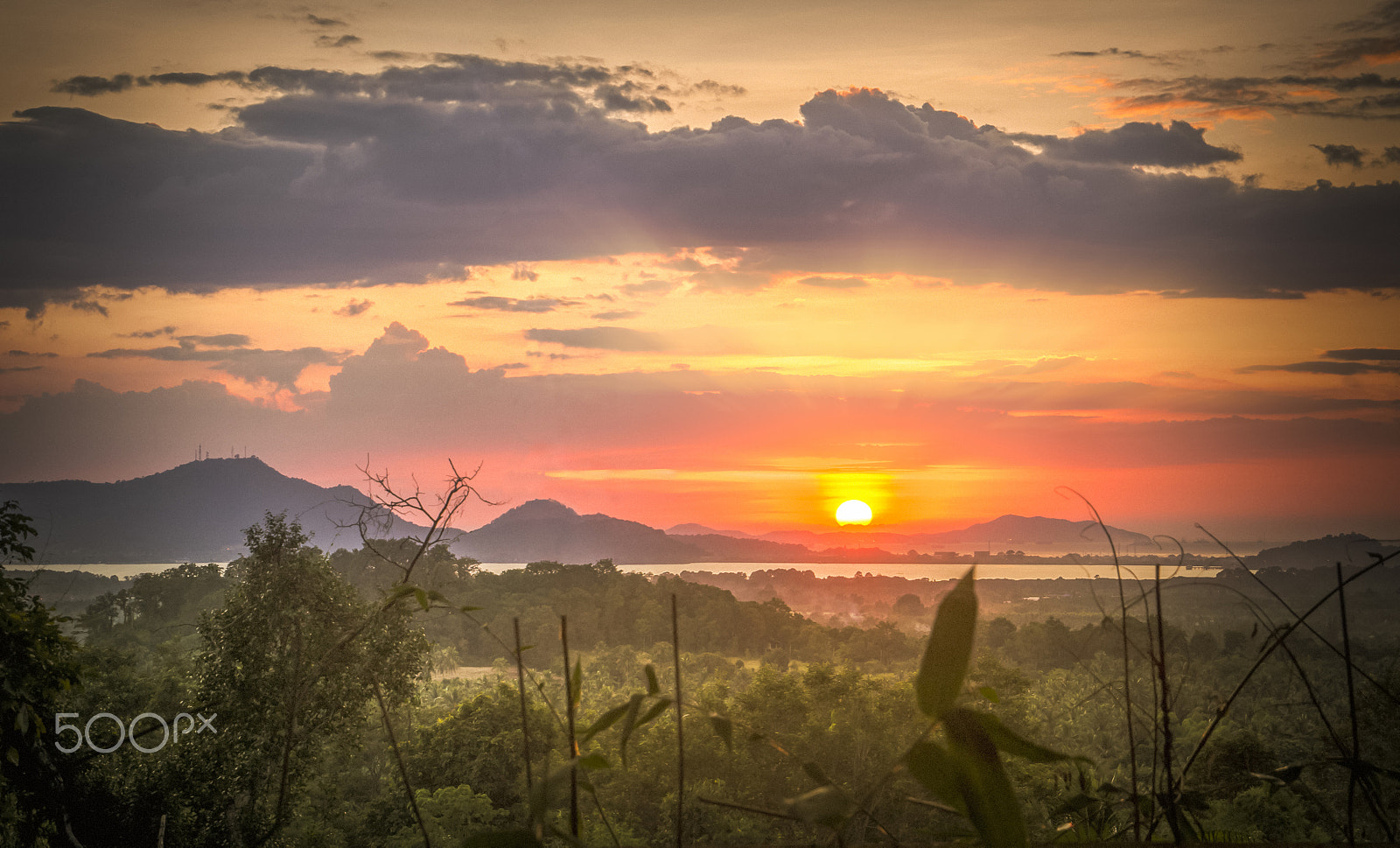 Sony Alpha NEX-5R sample photo. Chon buri sunset photography