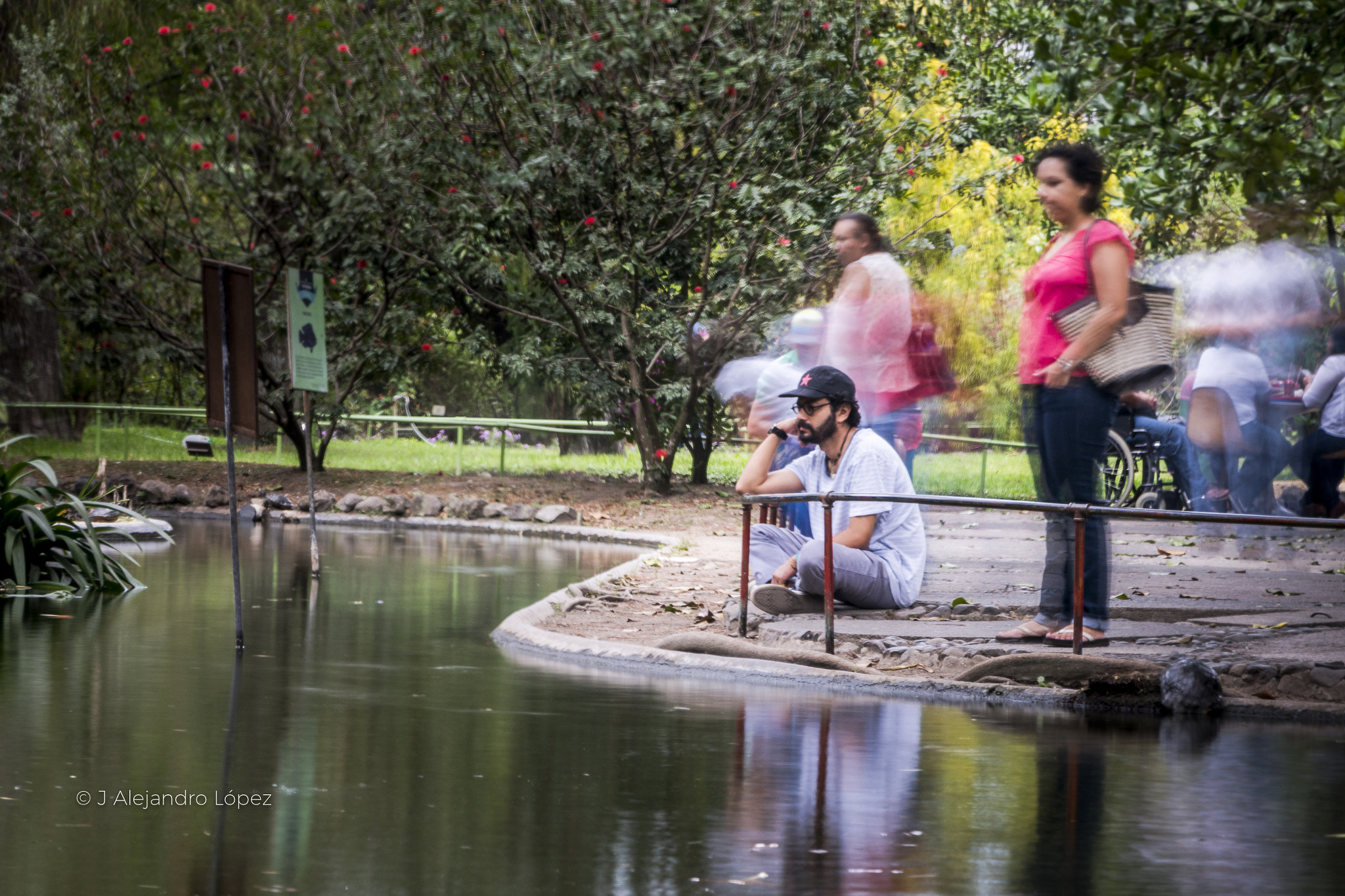 Sony a6300 + Canon EF 24-105mm F4L IS USM sample photo. Meditando photography