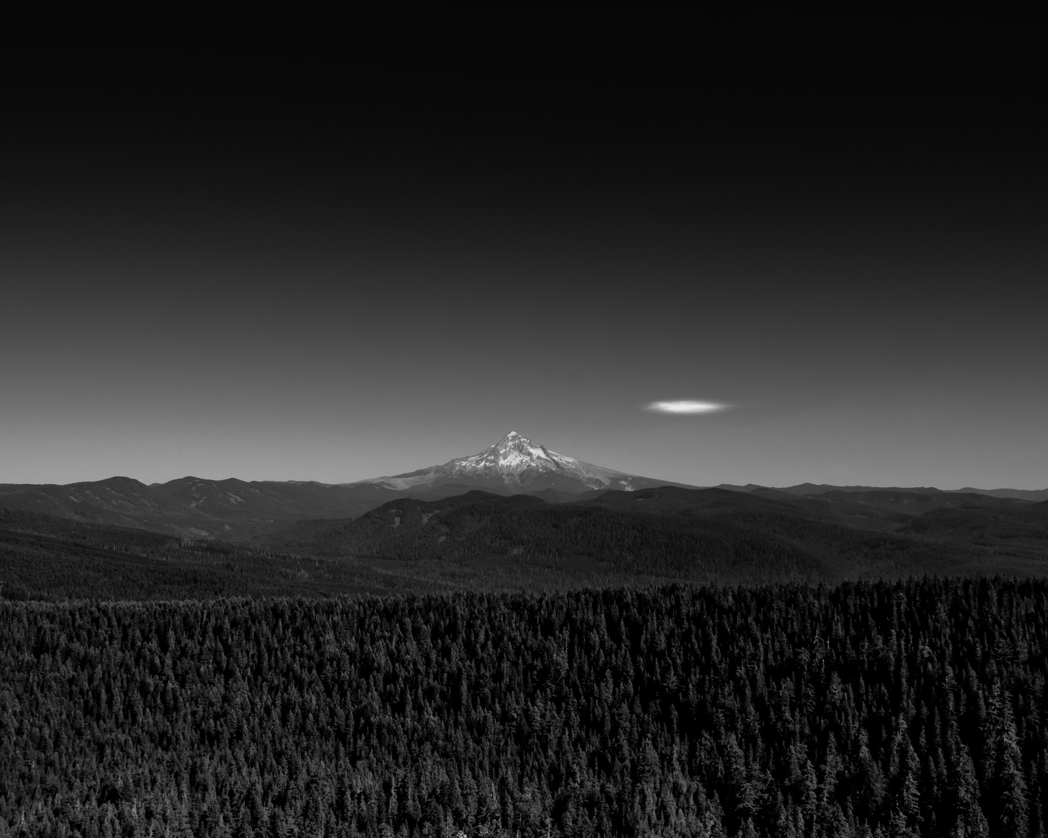 Nikon D300 + Sigma 18-50mm F2.8-4.5 DC OS HSM sample photo. Lone cloud• photography