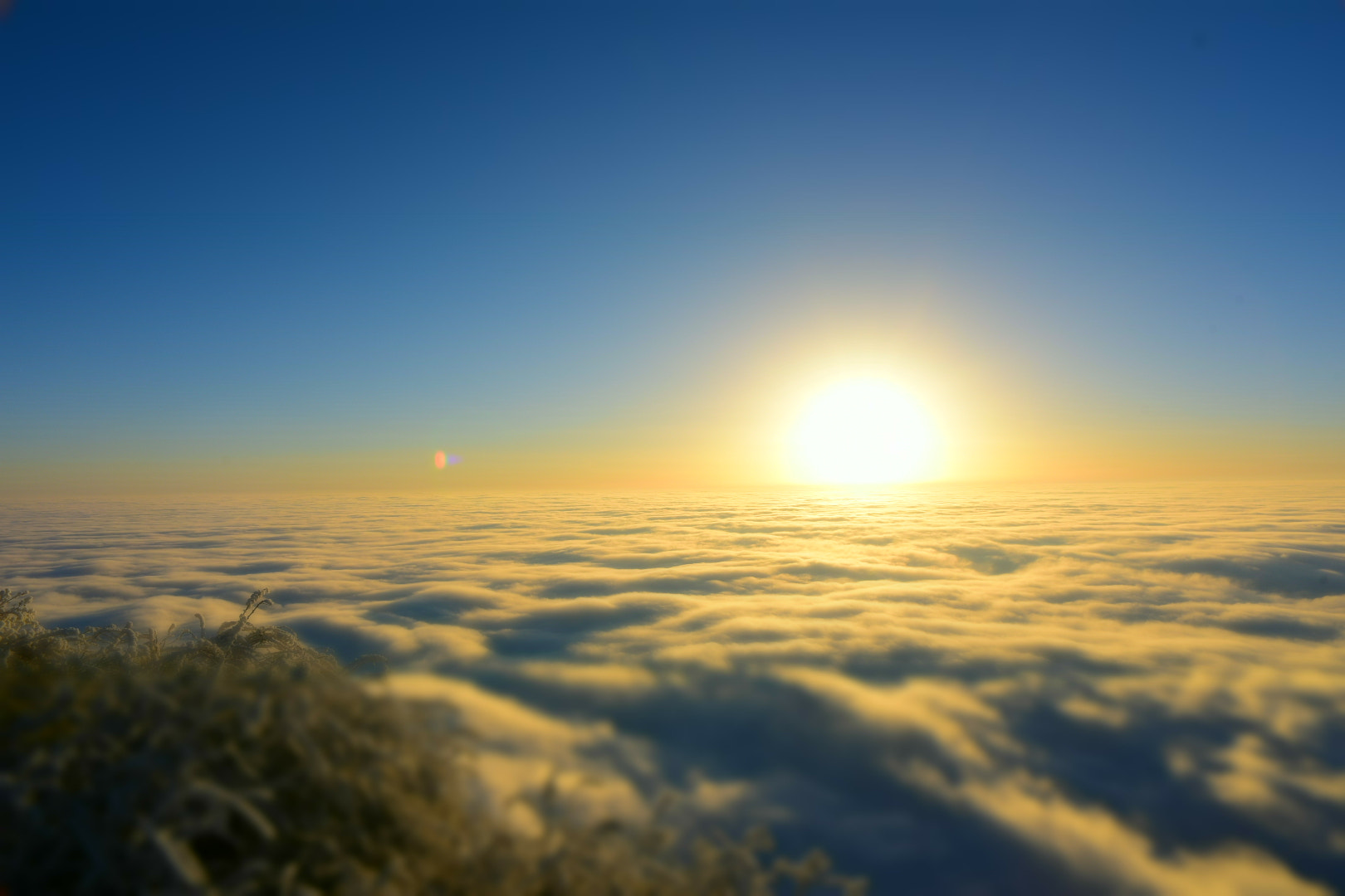 Sigma 24-70mm F2.8 EX DG HSM sample photo. Cloud sea photography