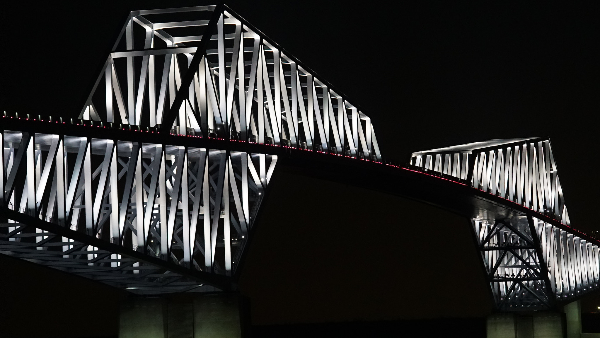 Sony a7S + Sony FE 70-200mm F2.8 GM OSS sample photo. Night view-tokyo gate bridge photography