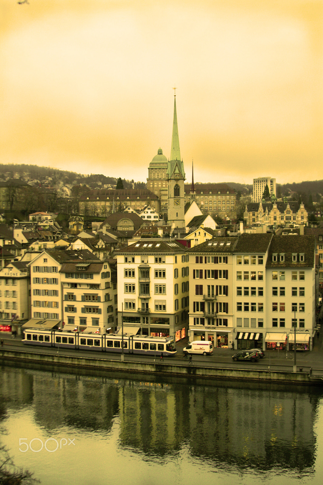 Canon EF 28-135mm F3.5-5.6 IS USM sample photo. Zurich photography