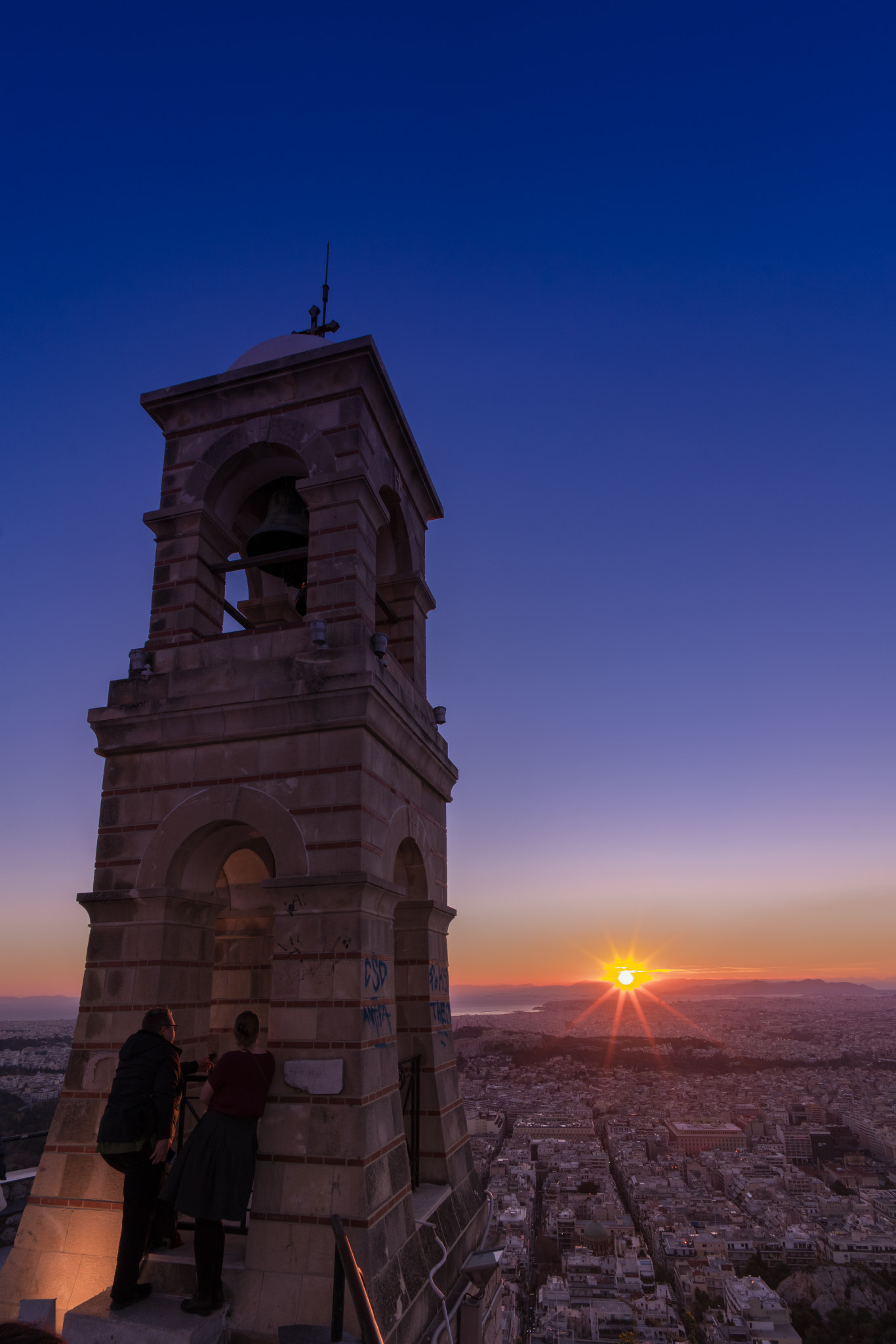 Sony a7R II + Voigtlander SUPER WIDE-HELIAR 15mm F4.5 III sample photo. Lycabettus photography