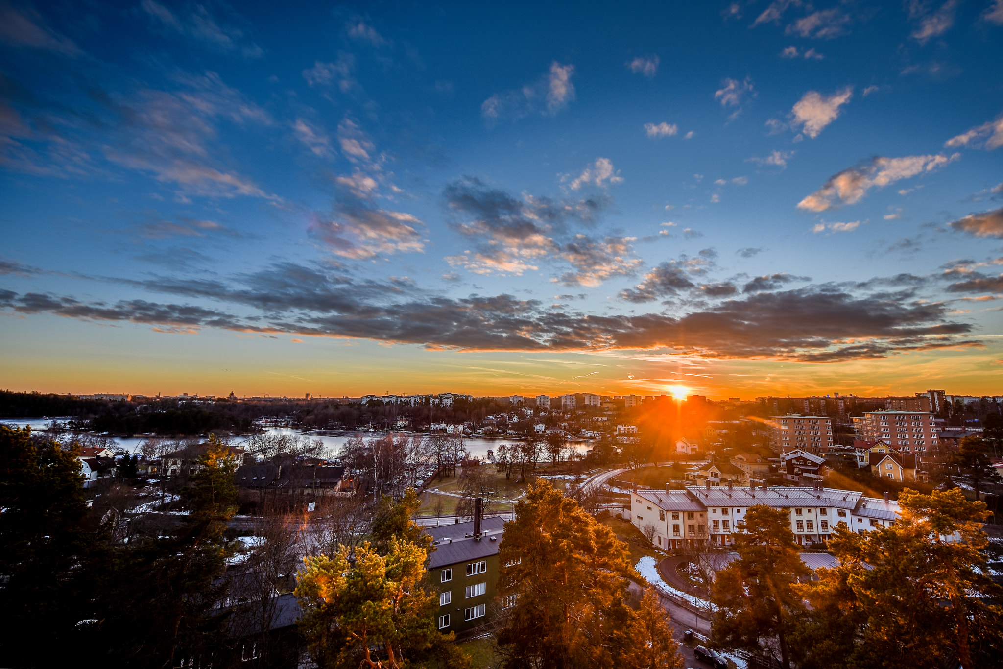 Sigma 8-16mm F4.5-5.6 DC HSM sample photo. Sunset over stockholm in hdr photography