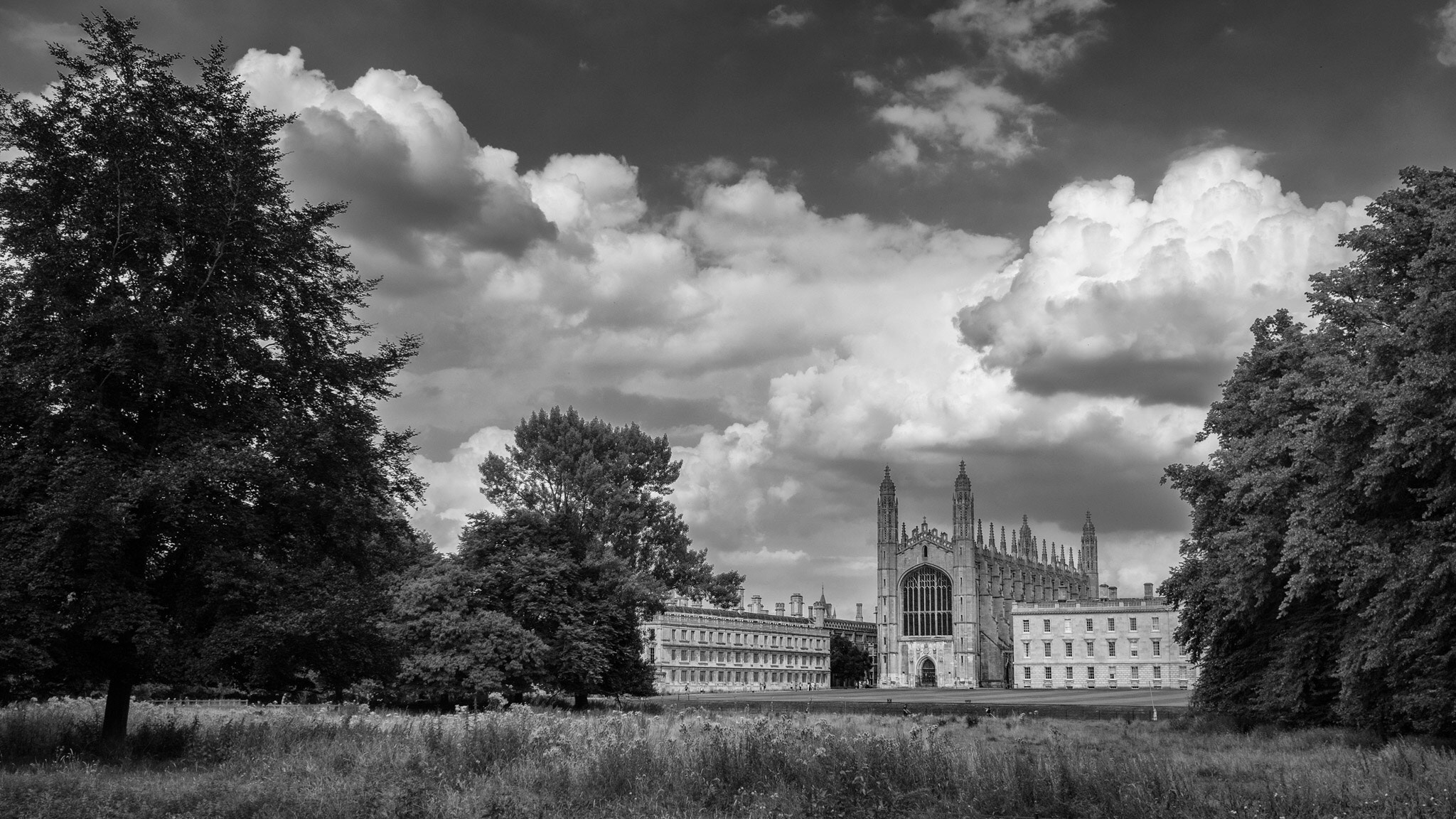 Panasonic Lumix DMC-GX8 + Olympus M.Zuiko Digital 17mm F1.8 sample photo. Kings college, cambridge photography