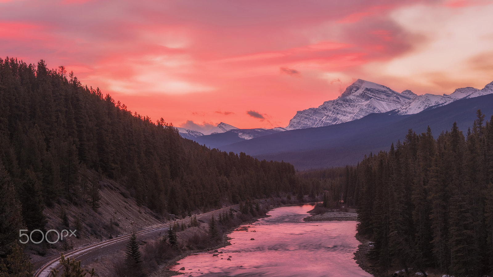 Canon EOS 5DS + Canon EF 70-200mm F4L IS USM sample photo. Burning sky photography