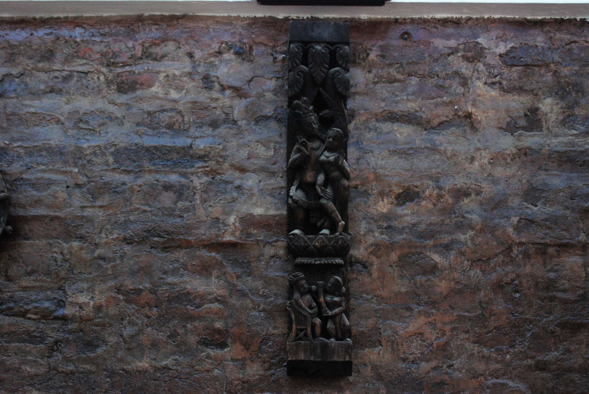 Nikon D80 sample photo. Carved icons! photography