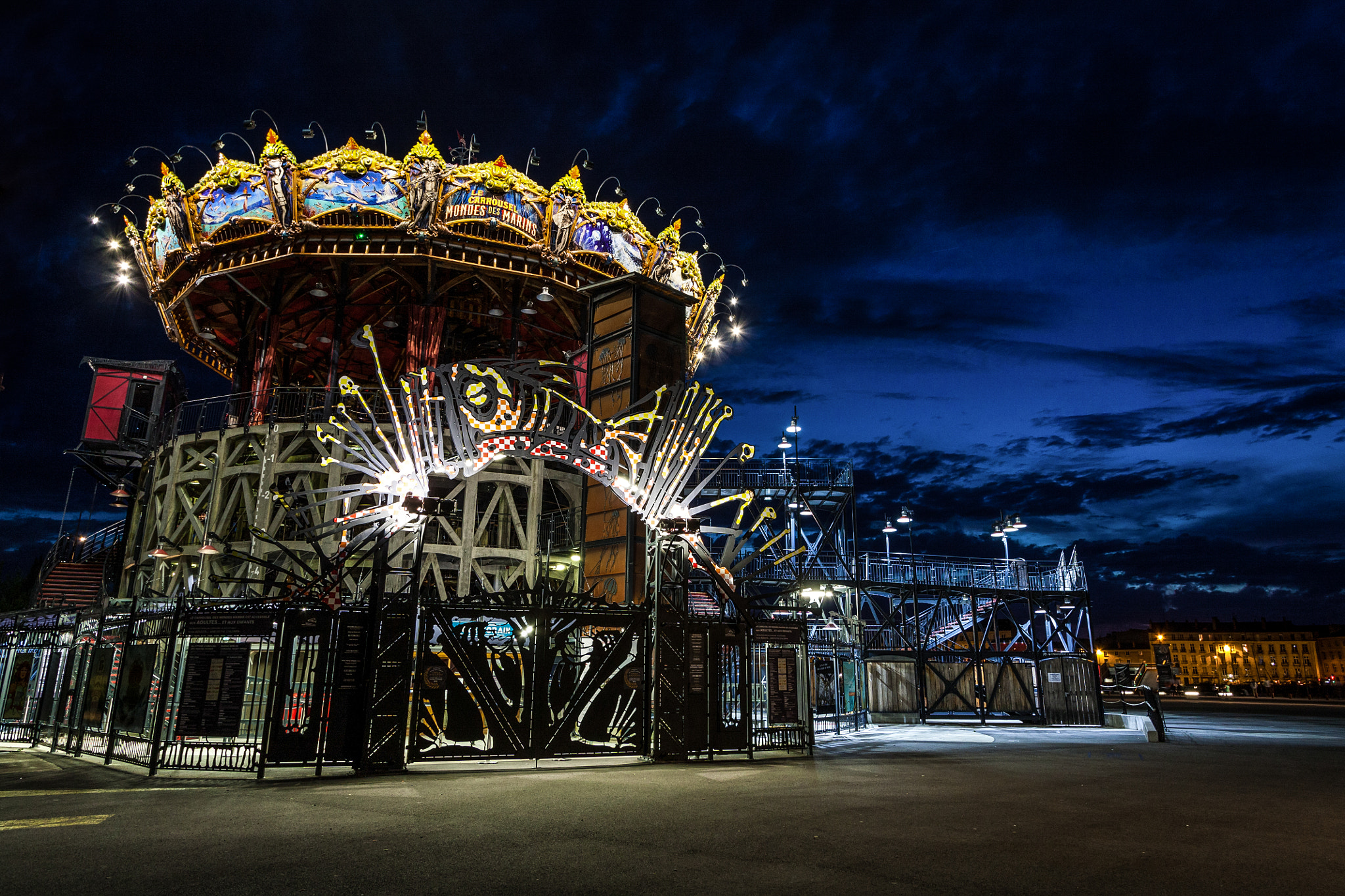 Canon EF-S 10-22mm F3.5-4.5 USM sample photo. Carrousel des mondes marins photography