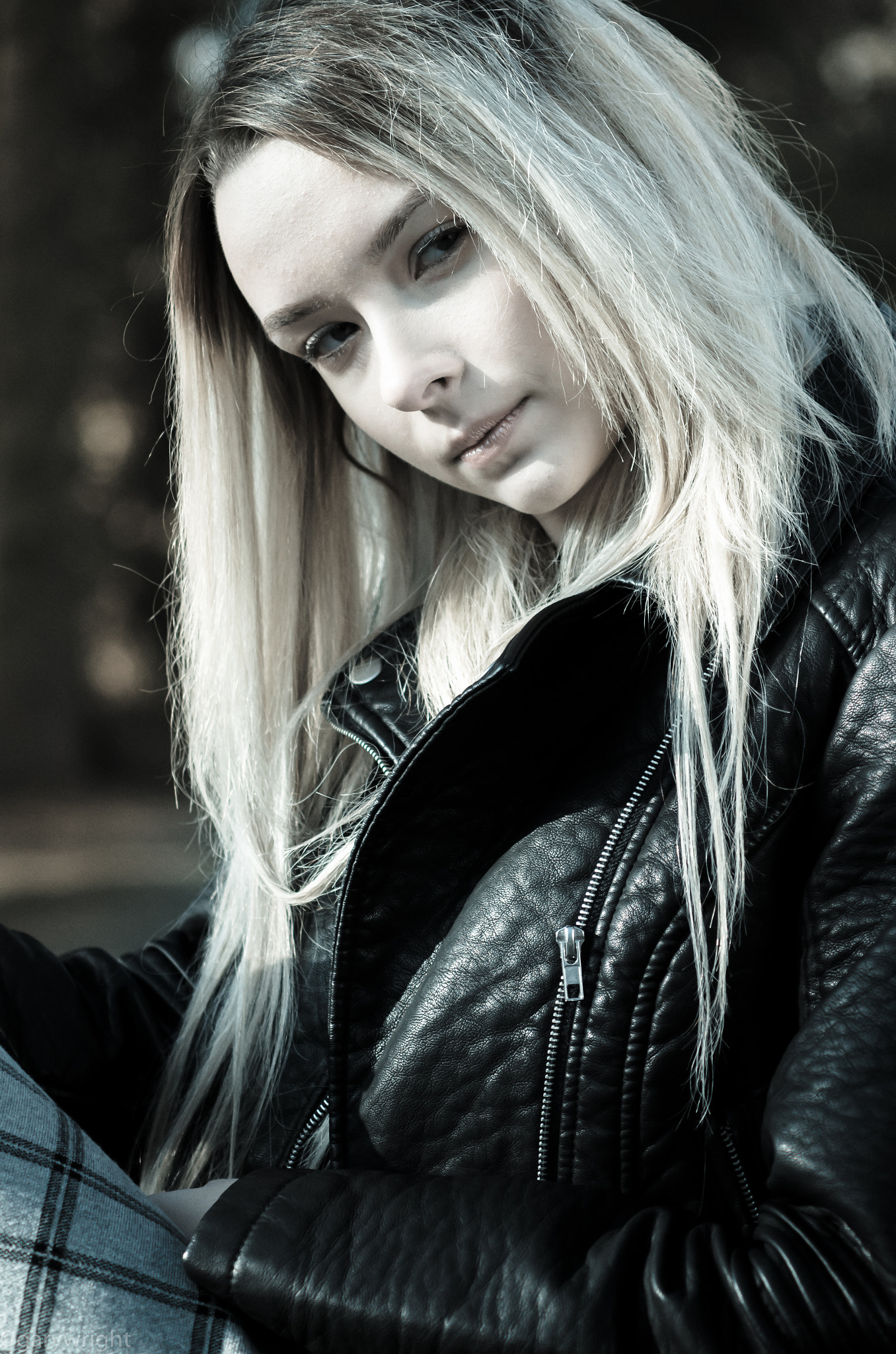 AF Zoom-Nikkor 70-210mm f/4 sample photo. Katie in the park. photography