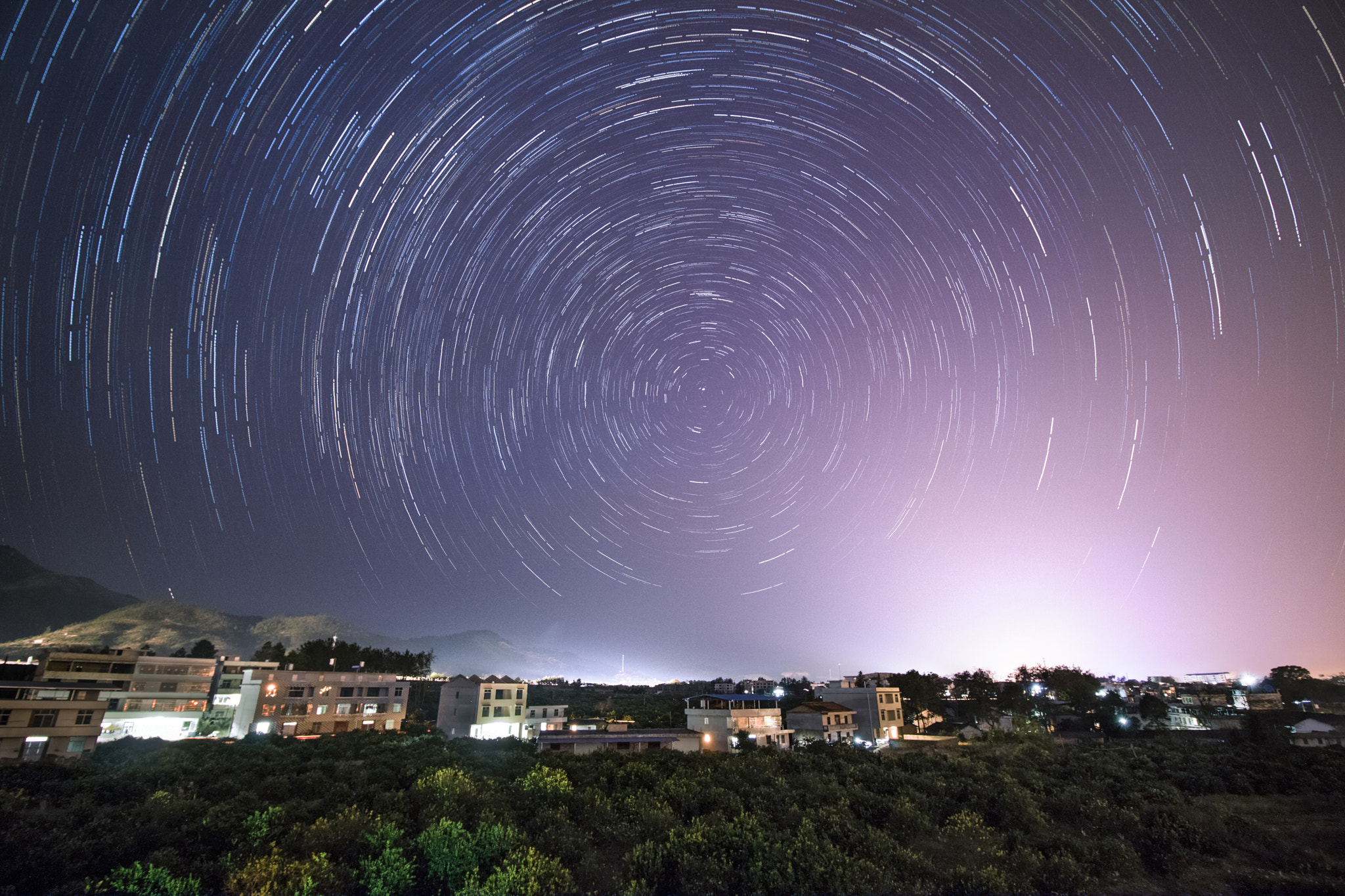 Canon EOS 750D (EOS Rebel T6i / EOS Kiss X8i) sample photo. Star trails photography