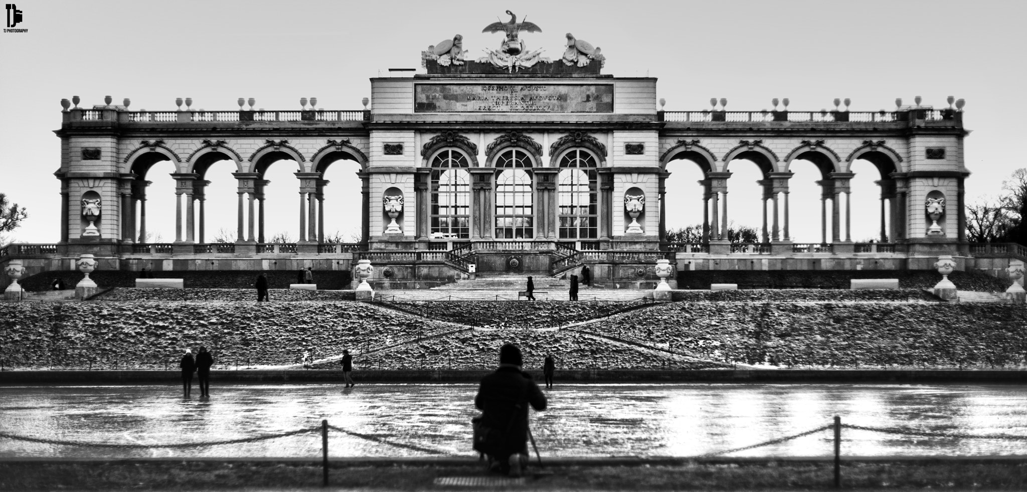 Sony a7 + Minolta AF 50mm F1.7 sample photo. Schönbrunn photography