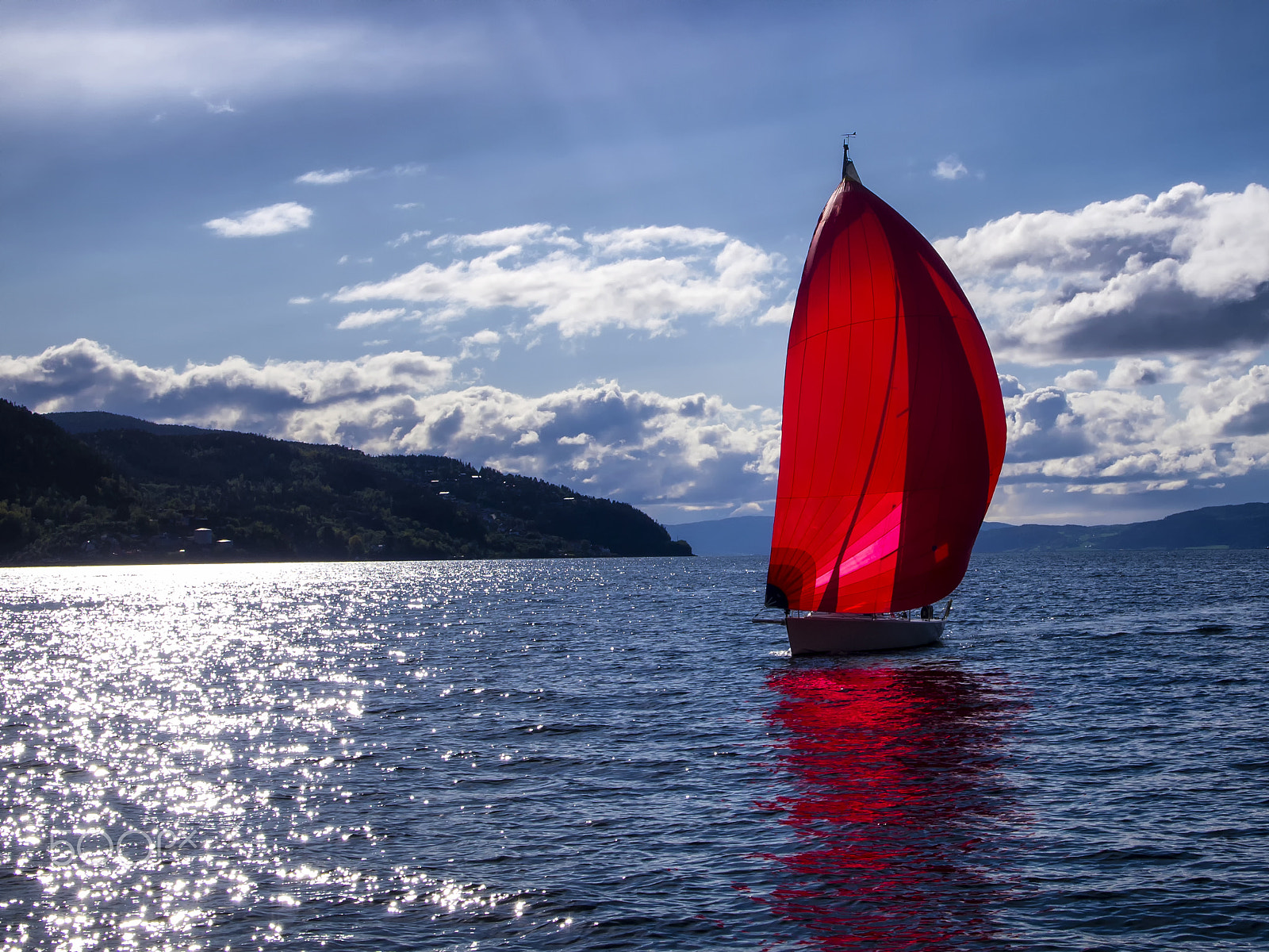 Olympus PEN E-PL1 sample photo. Red sails photography