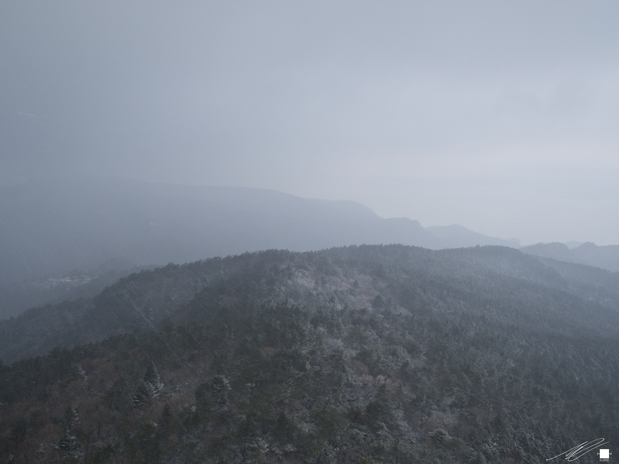 DJI FC550 + LEICA DG SUMMILUX 15/F1.7 sample photo. Winter air photography
