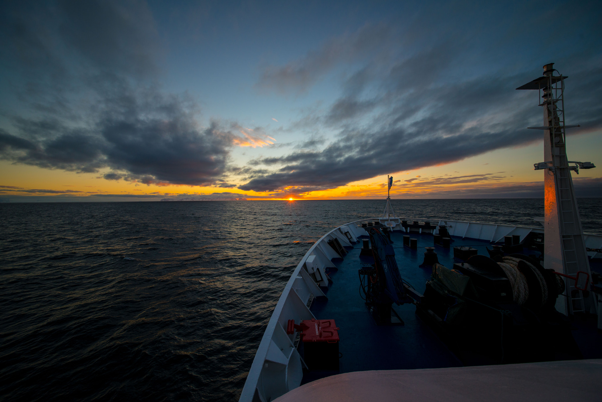 Sigma 12-24mm F4.5-5.6 II DG HSM sample photo. Drake passage photography