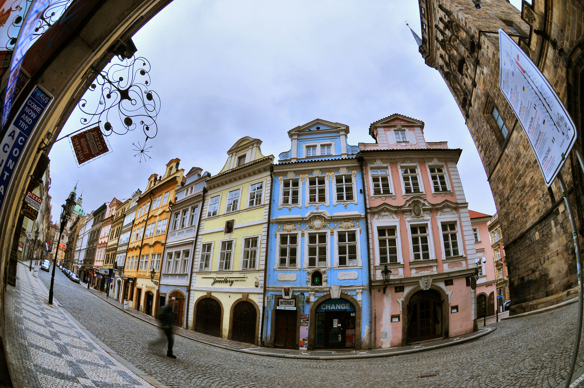 Nikon AF DX Fisheye-Nikkor 10.5mm F2.8G ED sample photo. Prague - czech photography