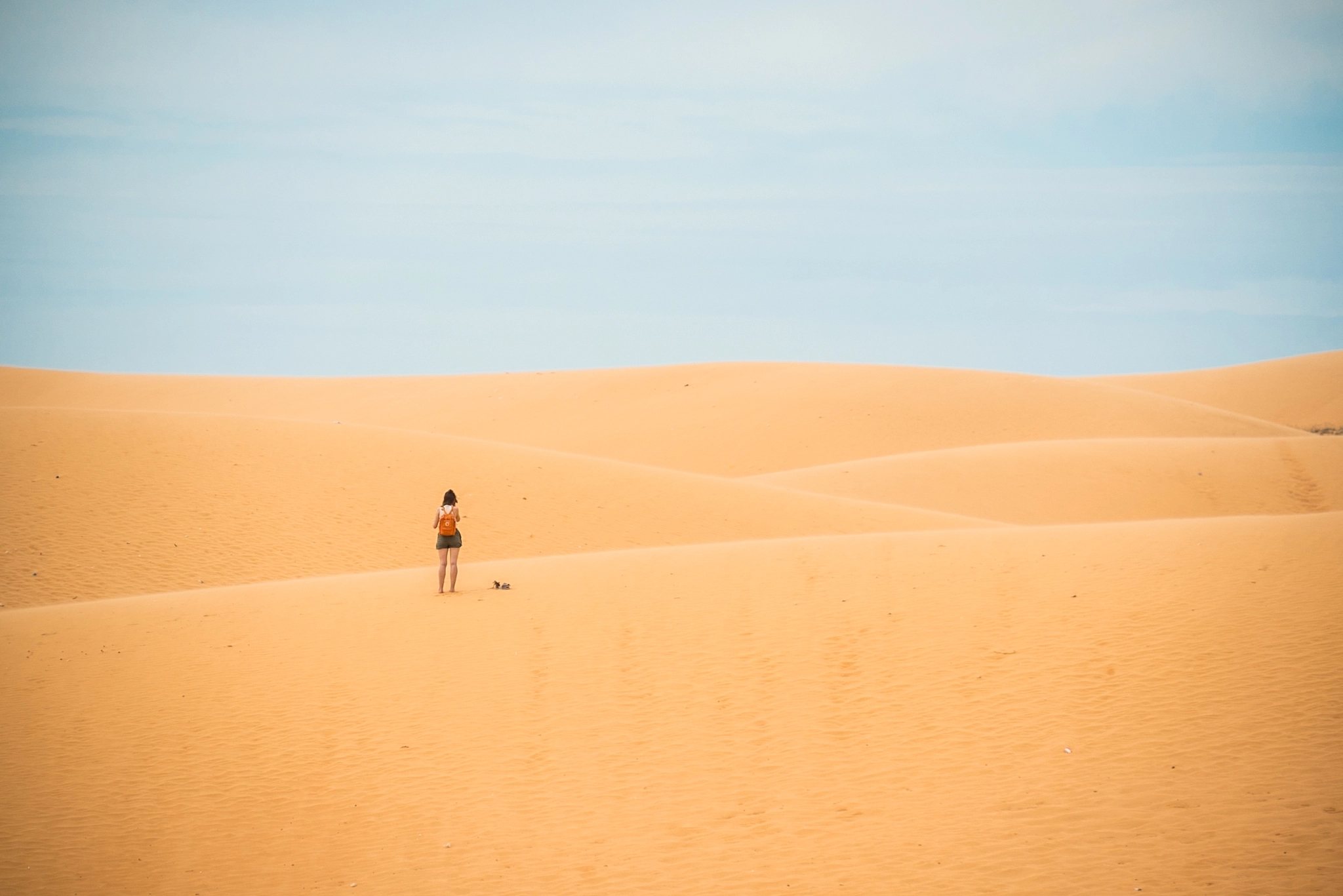 Sony a7S + Sony E 18-200mm F3.5-6.3 OSS sample photo. Red sand dunes photography