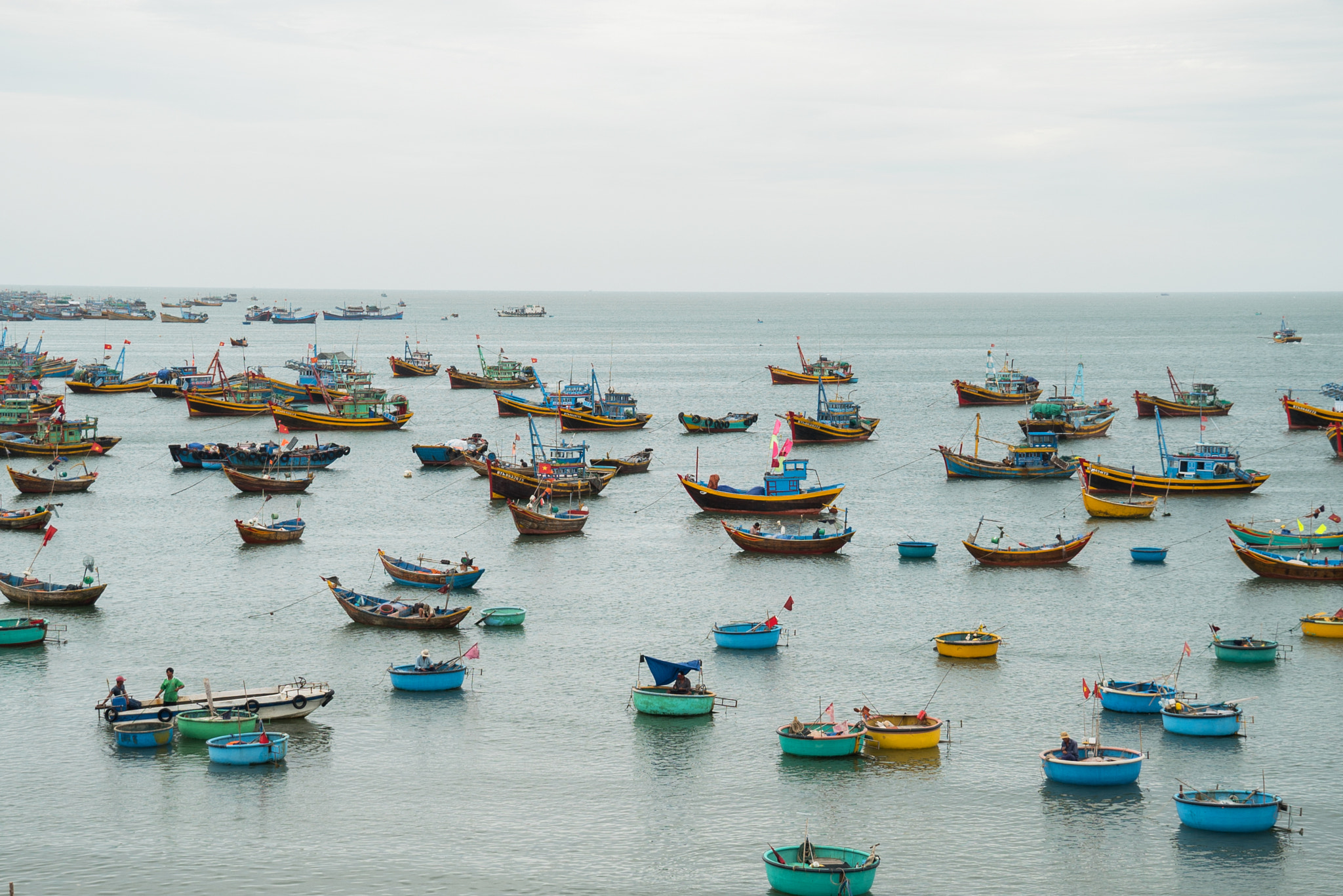 Sony E 18-200mm F3.5-6.3 OSS sample photo. Mui ne bay photography