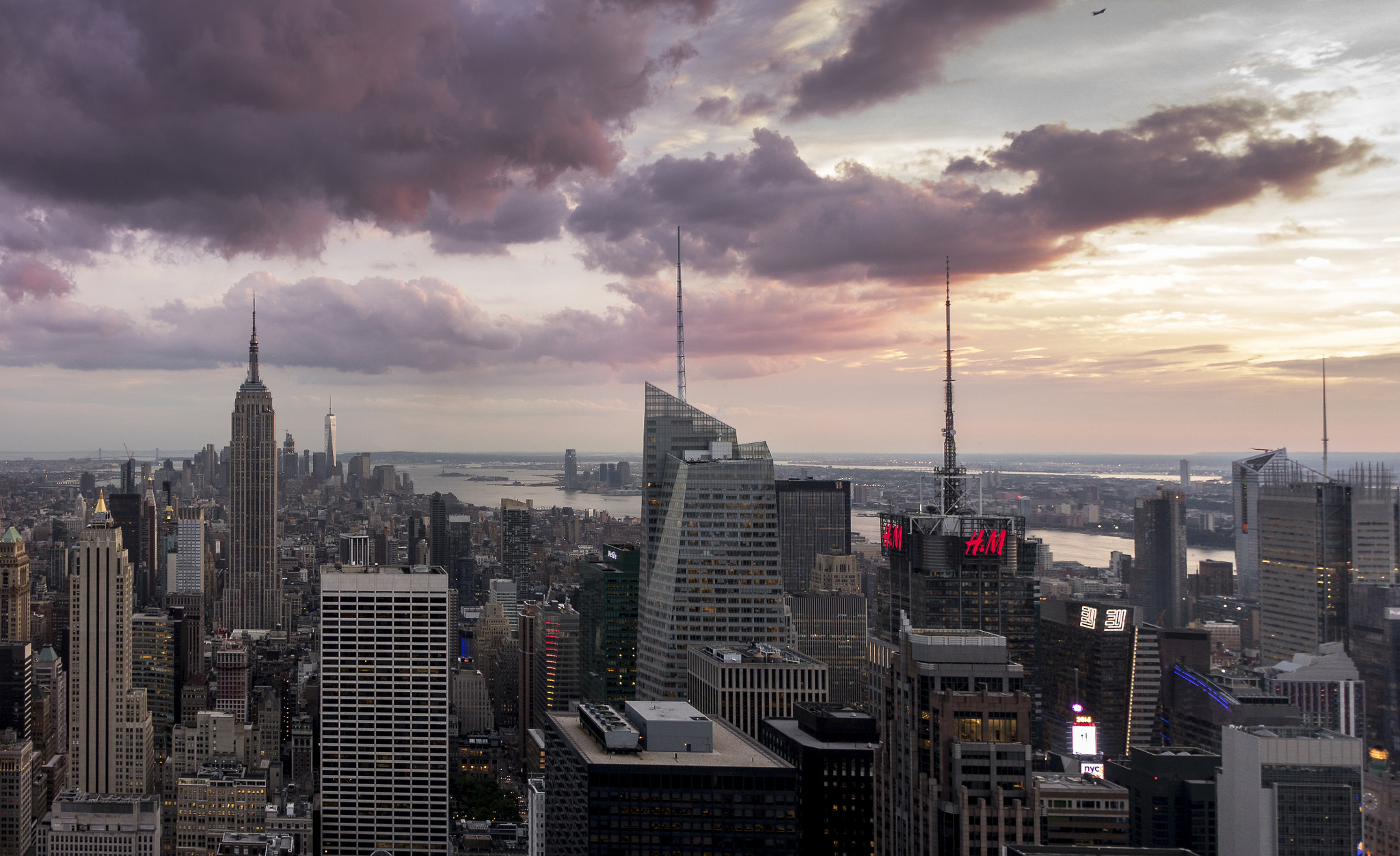 Sony Cyber-shot DSC-RX10 sample photo. View from top of the rock photography