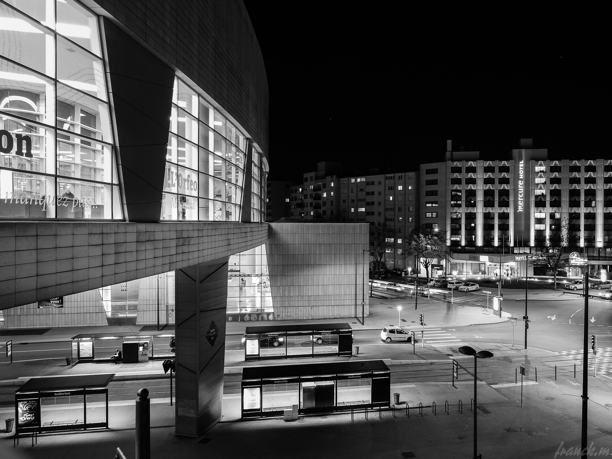 Sigma 10-20mm F3.5 EX DC HSM sample photo. Dijon de nuit photography