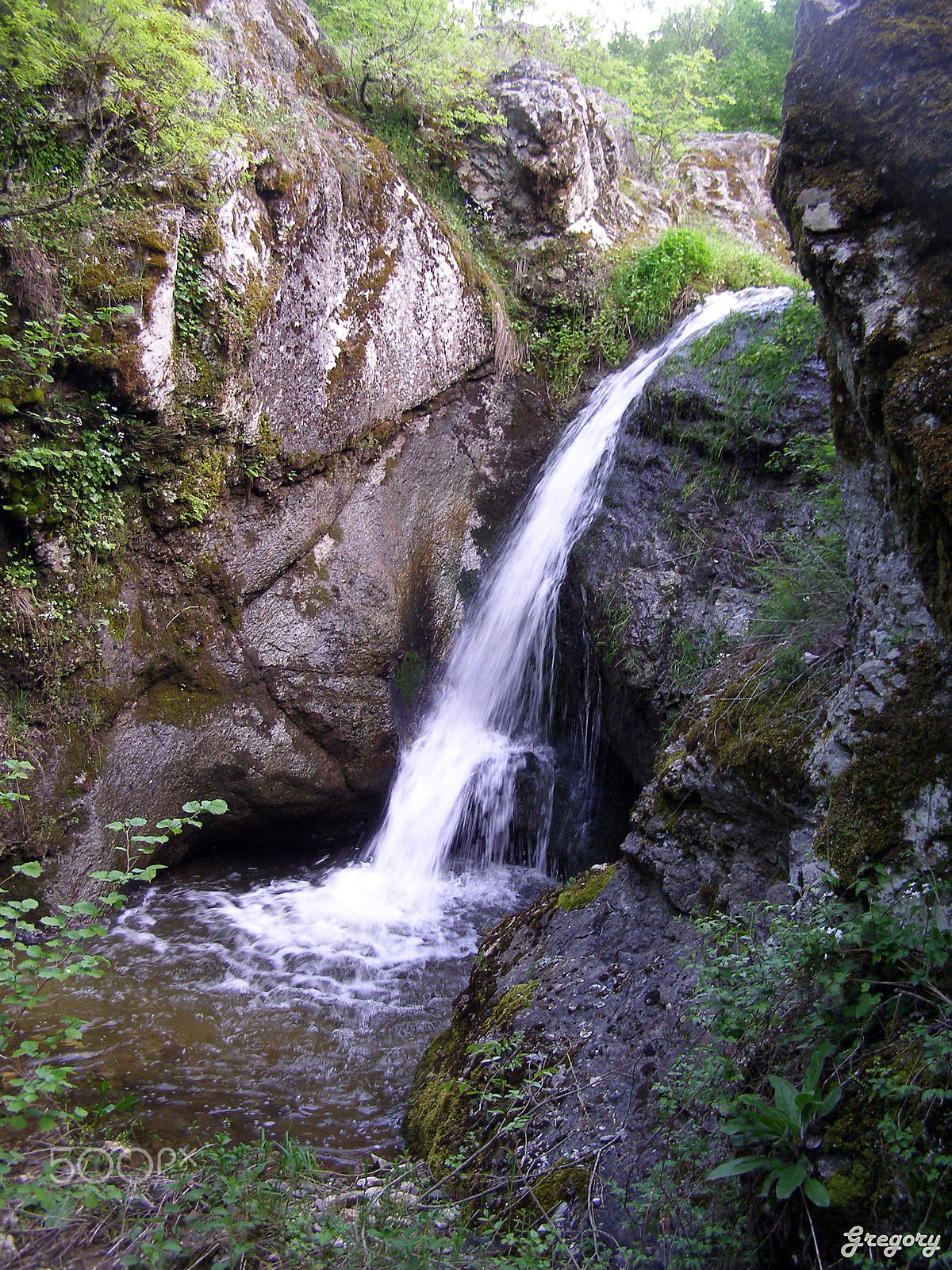 Olympus SP500UZ sample photo. Waterfall in vertiskos forest photography