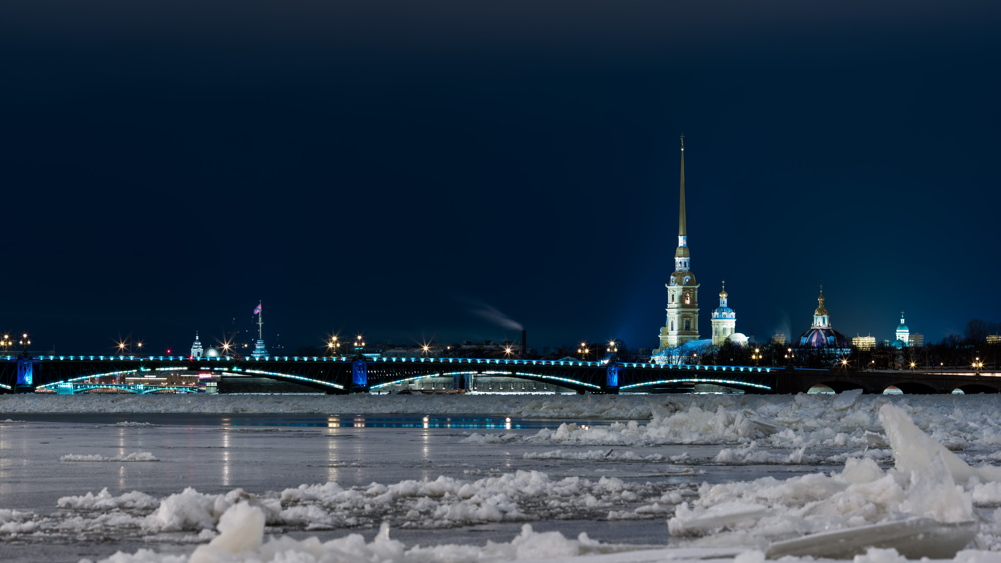 Sony a7R II + Canon EF 135mm F2L USM sample photo. Saint-petersburg. photography