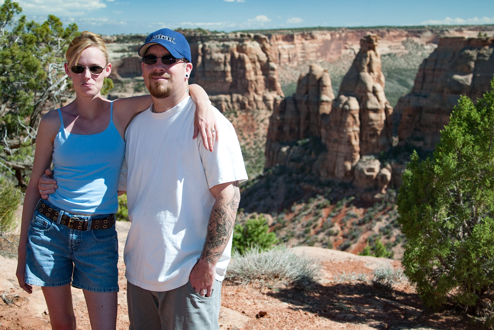 Canon EOS-1D + Canon EF 28-135mm F3.5-5.6 IS USM sample photo. Colorado monuments photography