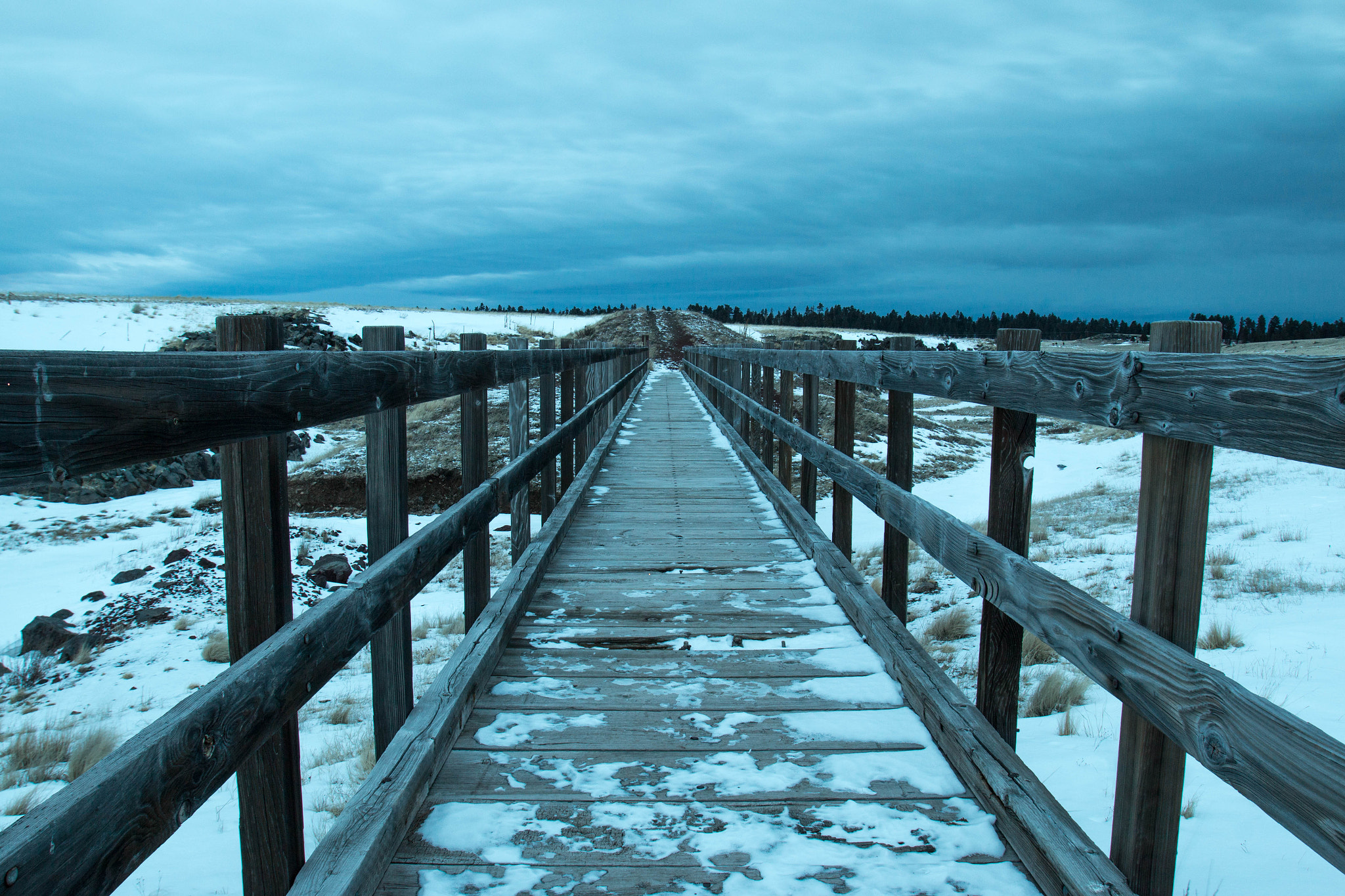 Canon EOS 70D + Canon EF 16-35mm F2.8L USM sample photo. Bridge photography