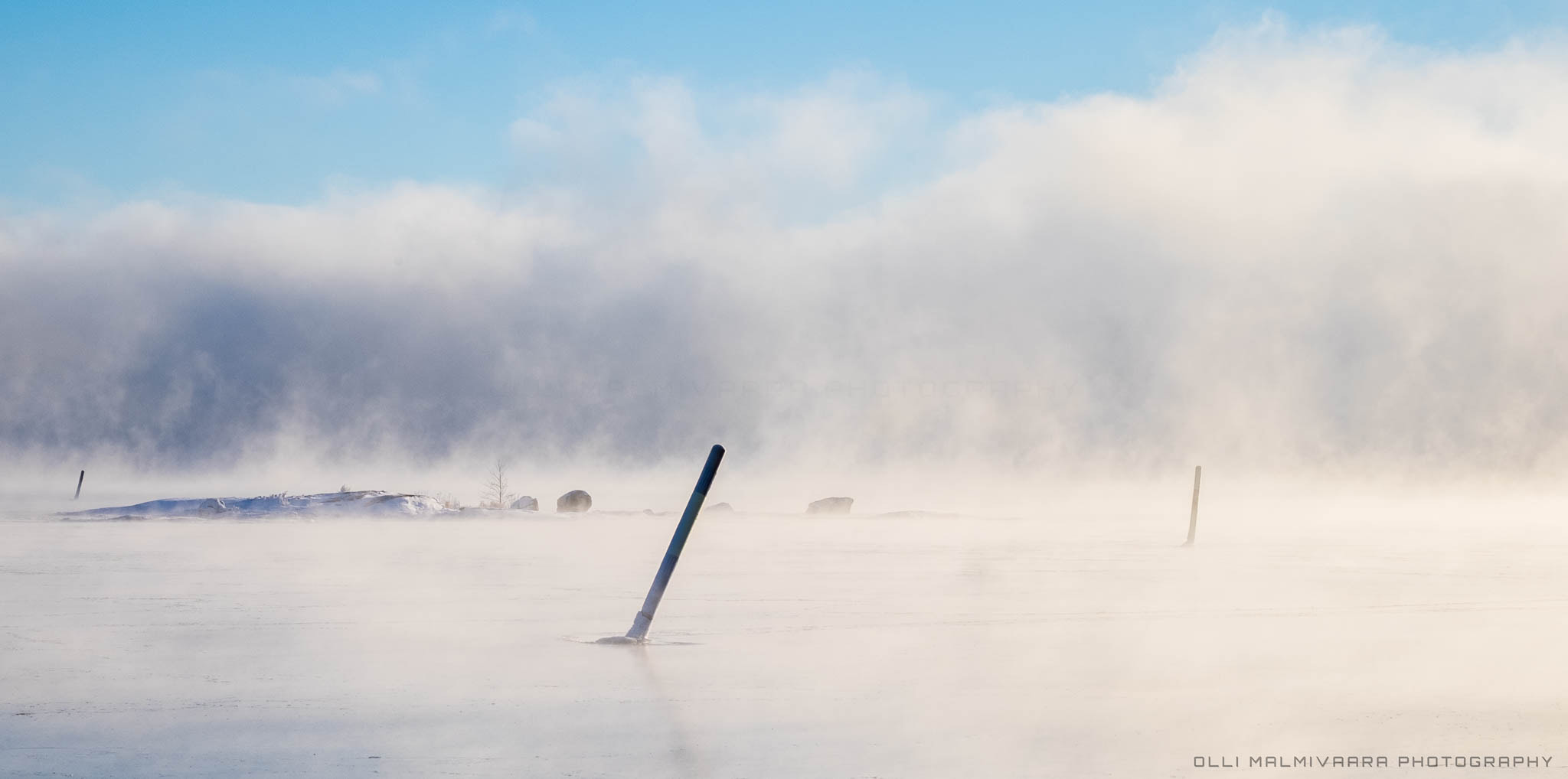 Fujifilm X-E2 + Fujifilm XF 55-200mm F3.5-4.8 R LM OIS sample photo. Sea fog in the winter photography