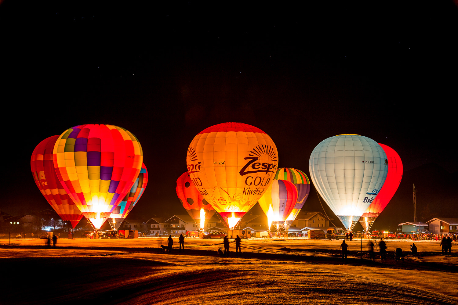 Canon EOS 6D + Sigma 24-105mm f/4 DG OS HSM | A sample photo. Hotairballoon photography