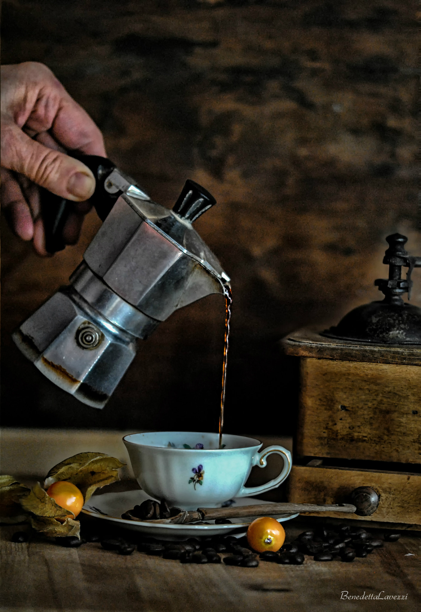 Sigma 105mm F2.8 EX DG OS HSM sample photo. Coffee time photography
