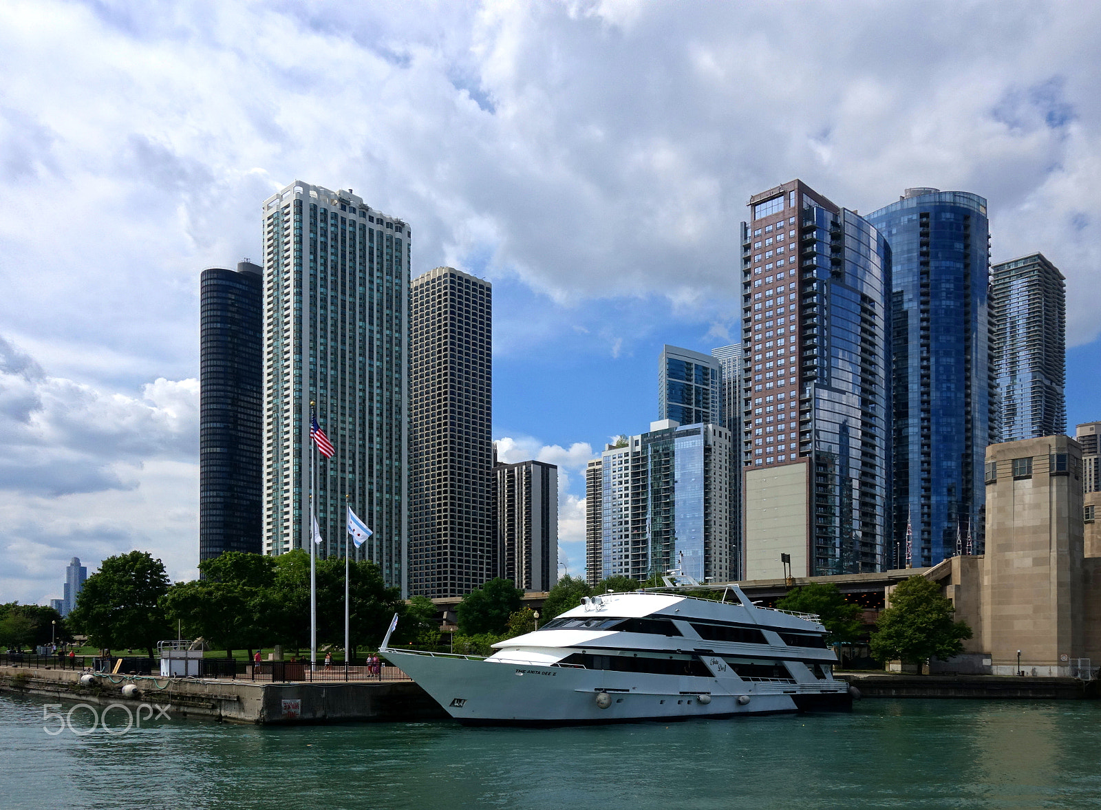 Minolta AF 400mm F4.5 HS-APO G sample photo. Chicago (usa) photography