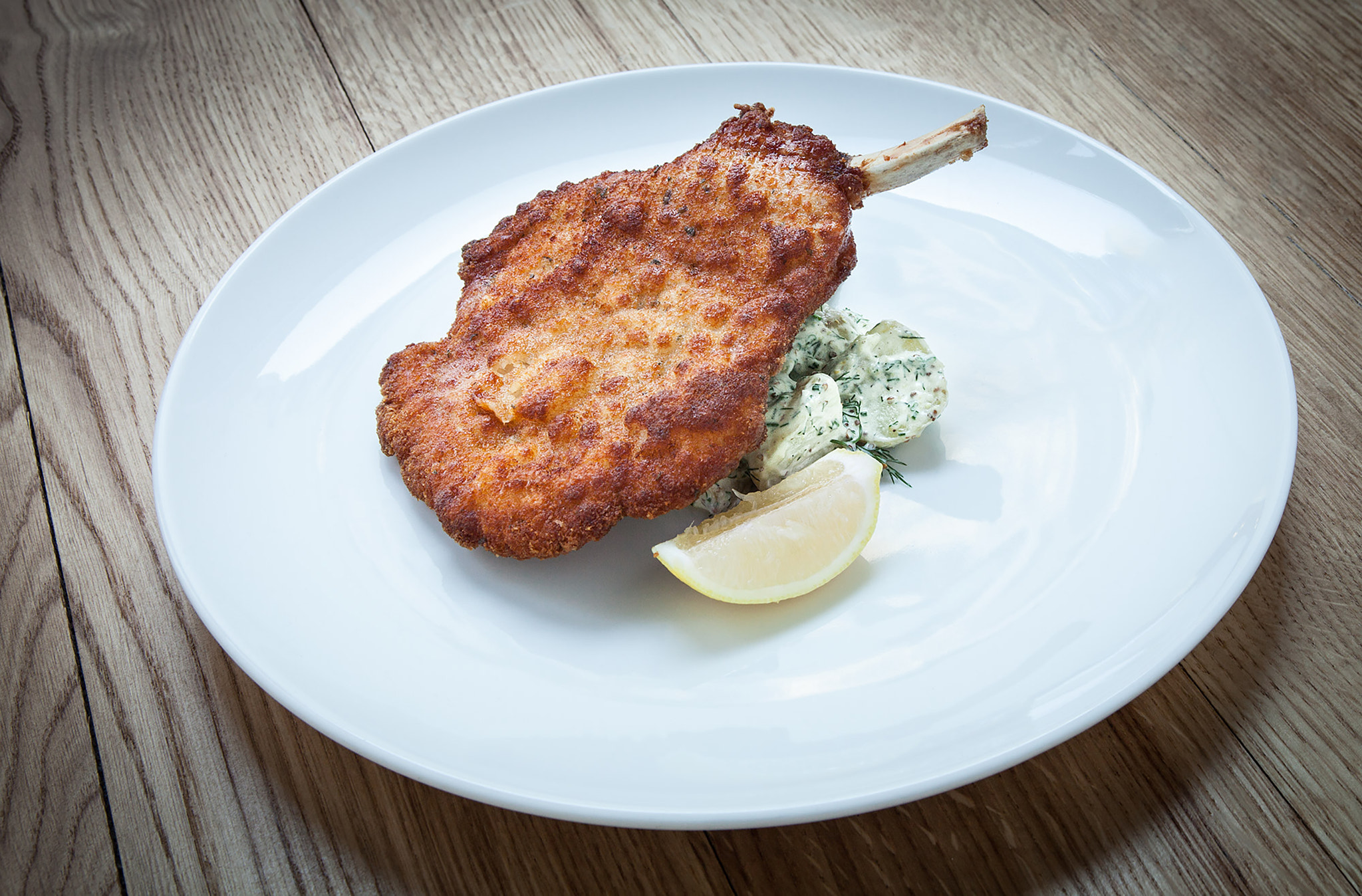EF28-70mm f/2.8L USM sample photo. Pork chop photography