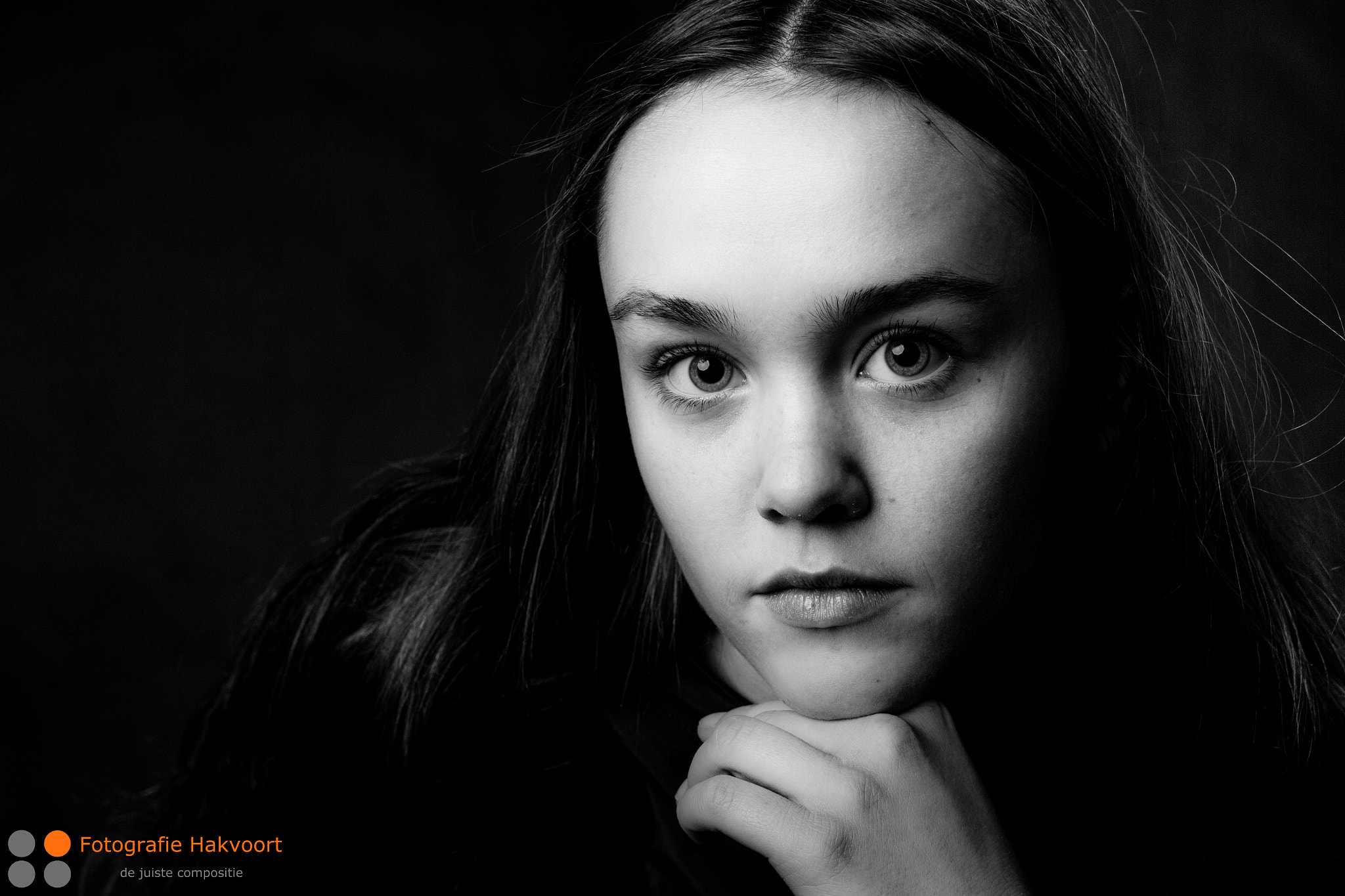 Canon EOS 7D + Sigma 18-50mm f/2.8 Macro sample photo. Girl photography