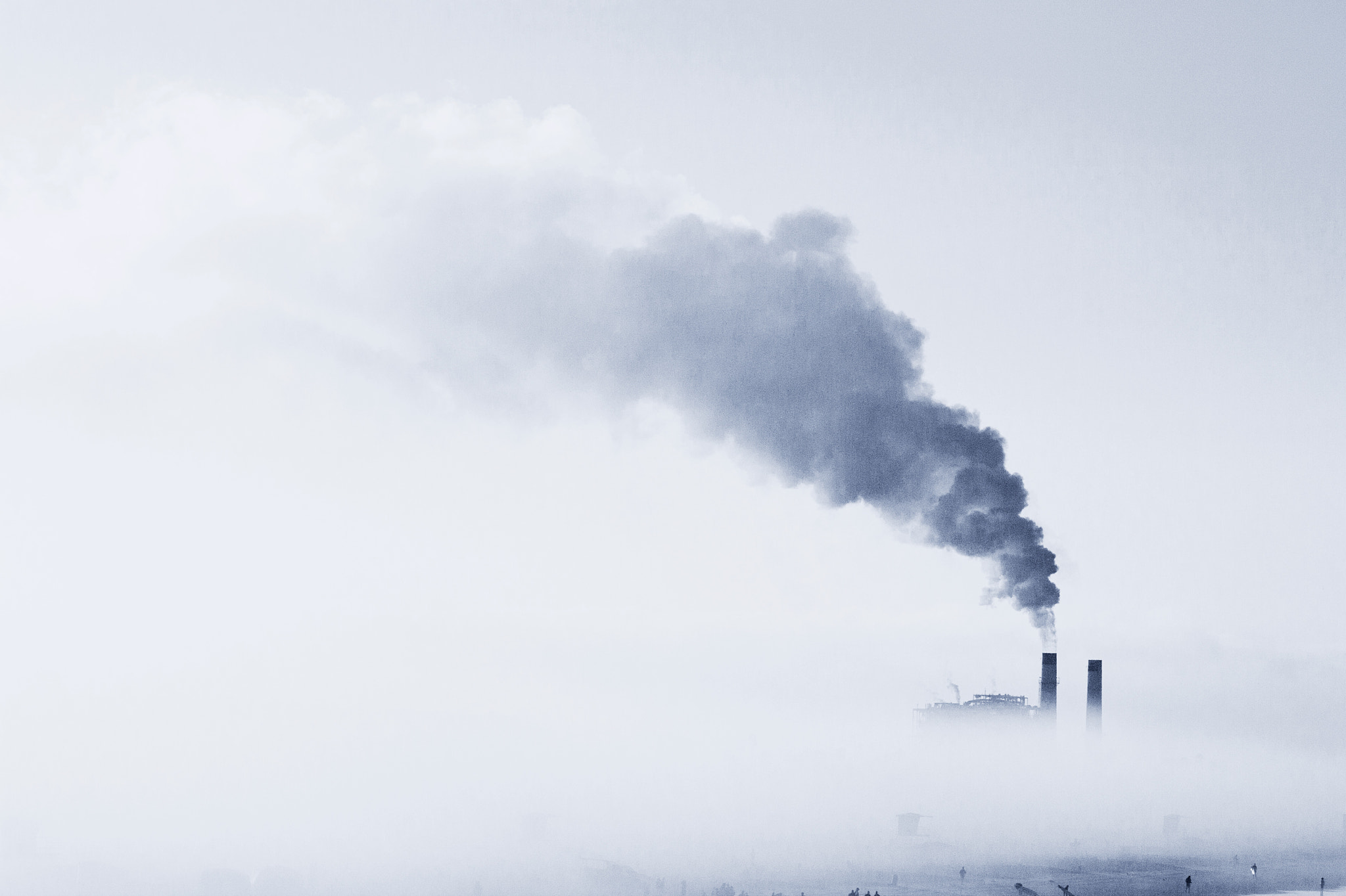 Canon EF 100-400mm F4.5-5.6L IS USM sample photo. Power plant and fog by fernandoar.com photography