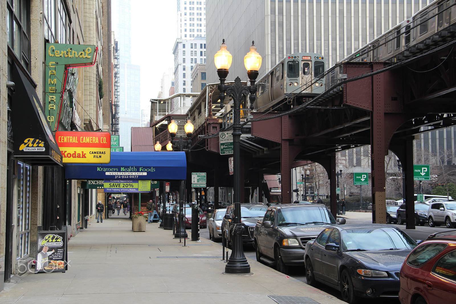 Canon EF-S 18-135mm F3.5-5.6 IS sample photo. Chicago loop photography